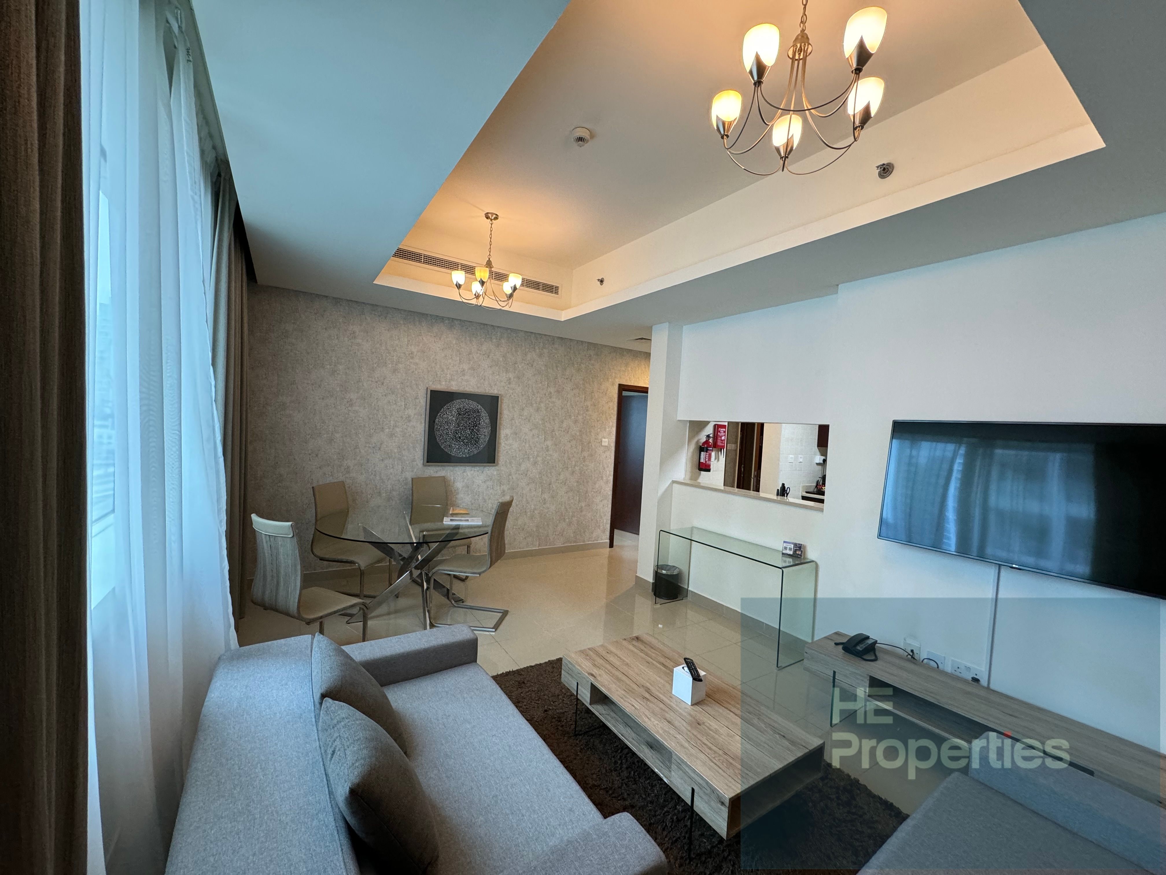 apartment card
