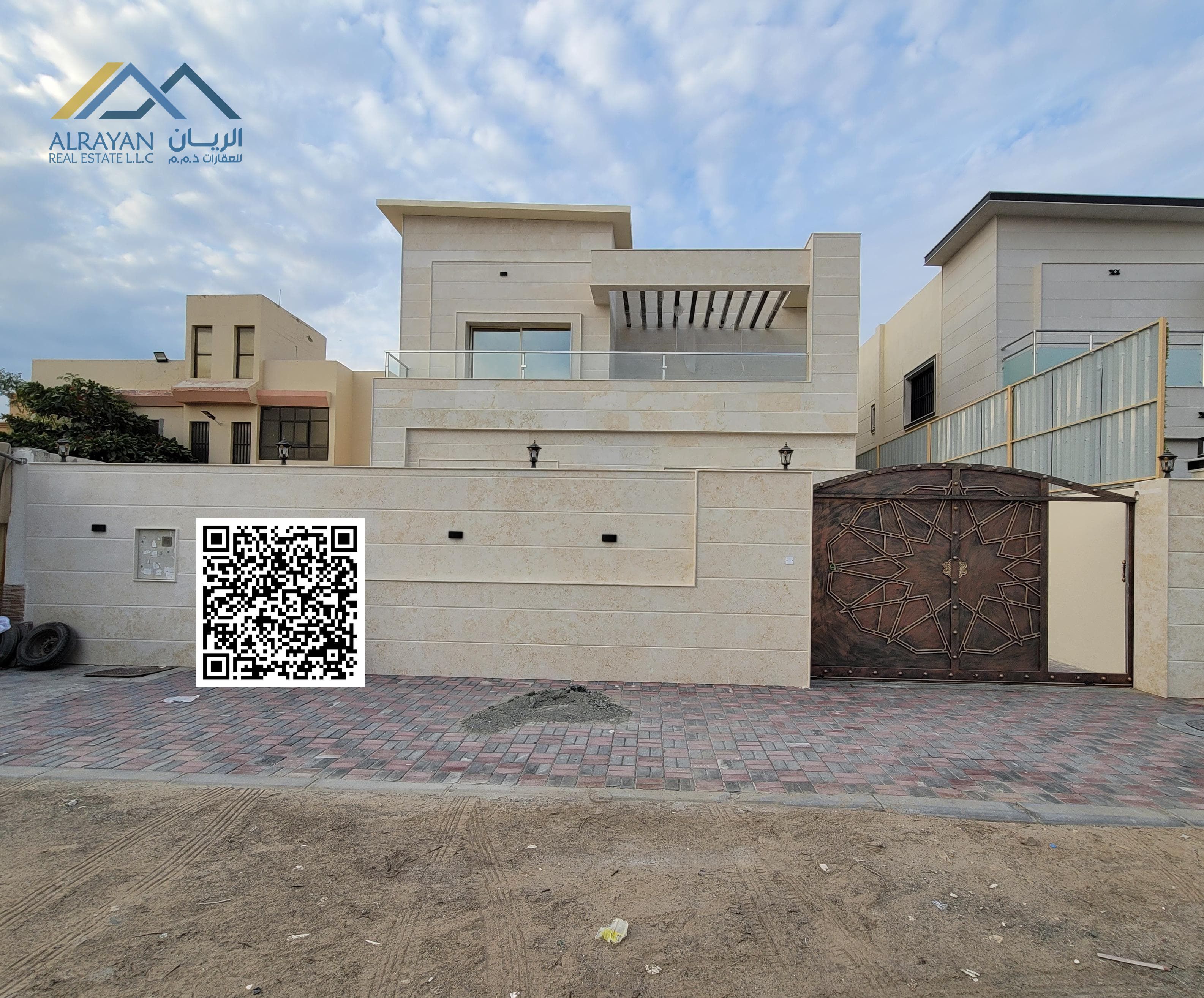 Beautiful villa - spacious area - excellent location - large rooms - recent photos - details in the description