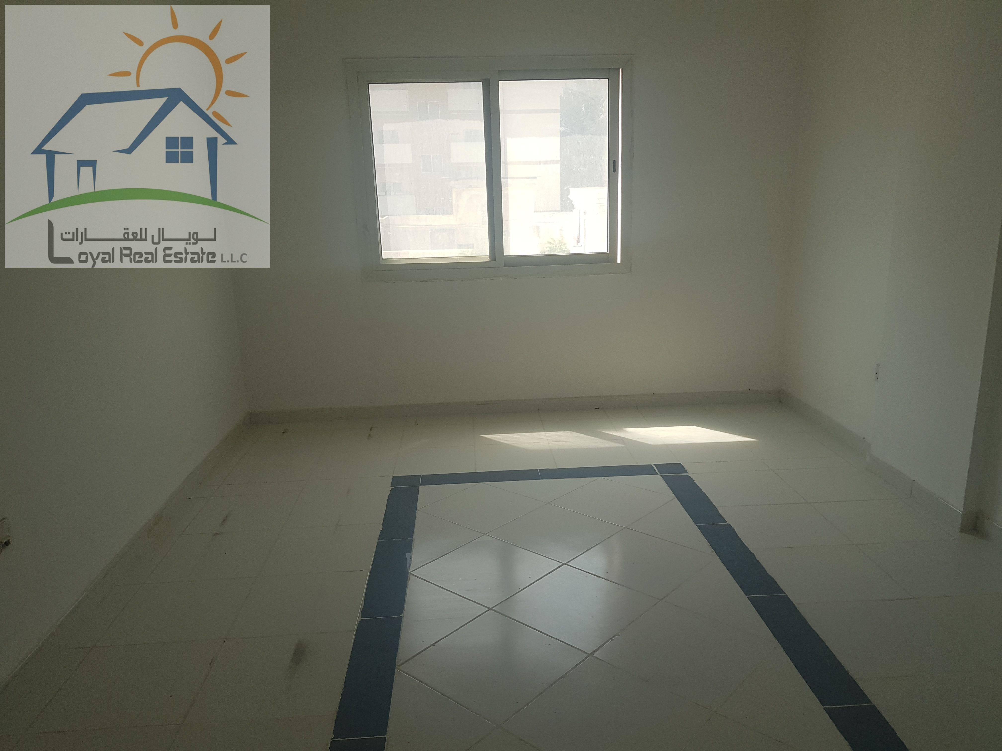 BIG 650 SQFT 1 BEDROOM HALL CENTRAL A. C MAIN ROAD