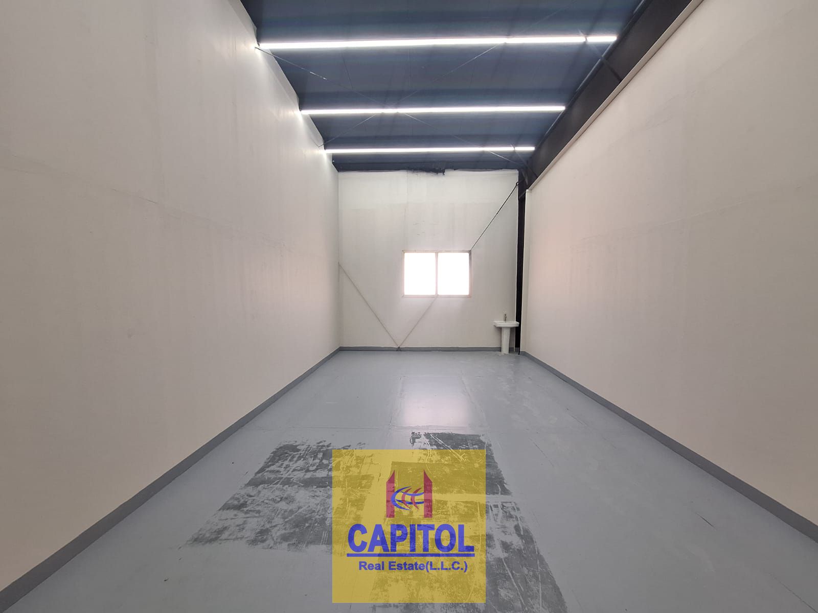 250 Sqft On Mezzanine Floor Available For Storage Purpose