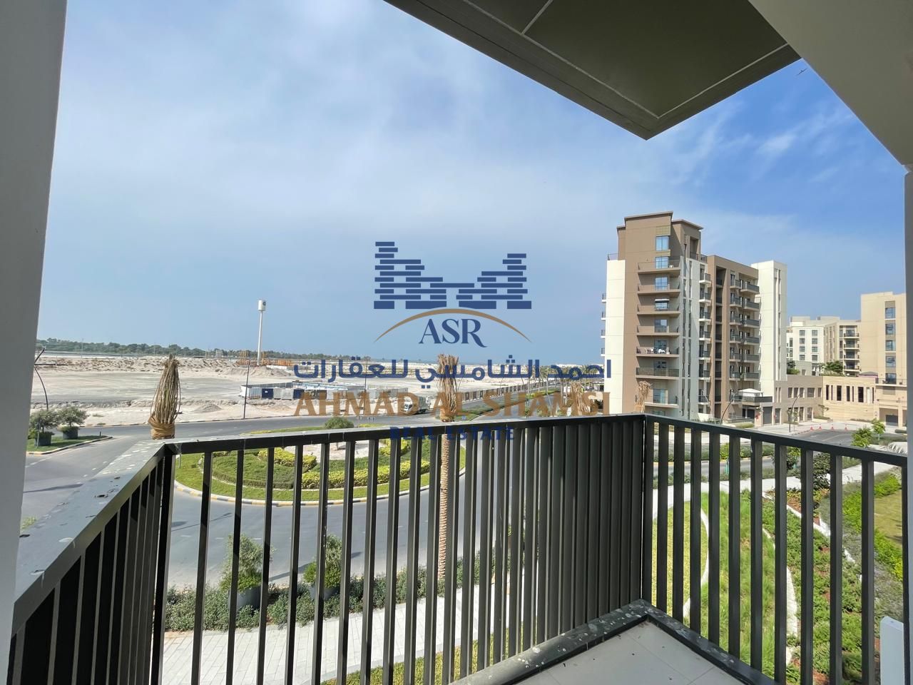 2bhk with Balcony | Parking Included | Prime Location