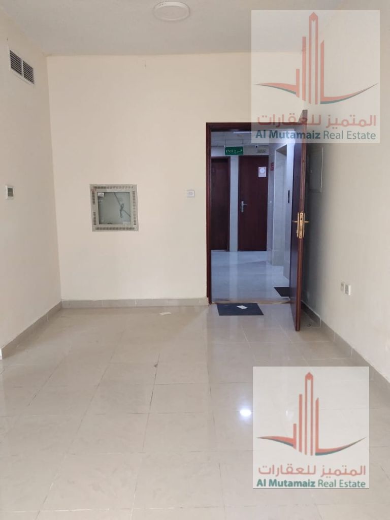 A room and a hall for annual rent, easy exit to Dubai and Sharjah, at 25 thousand annually