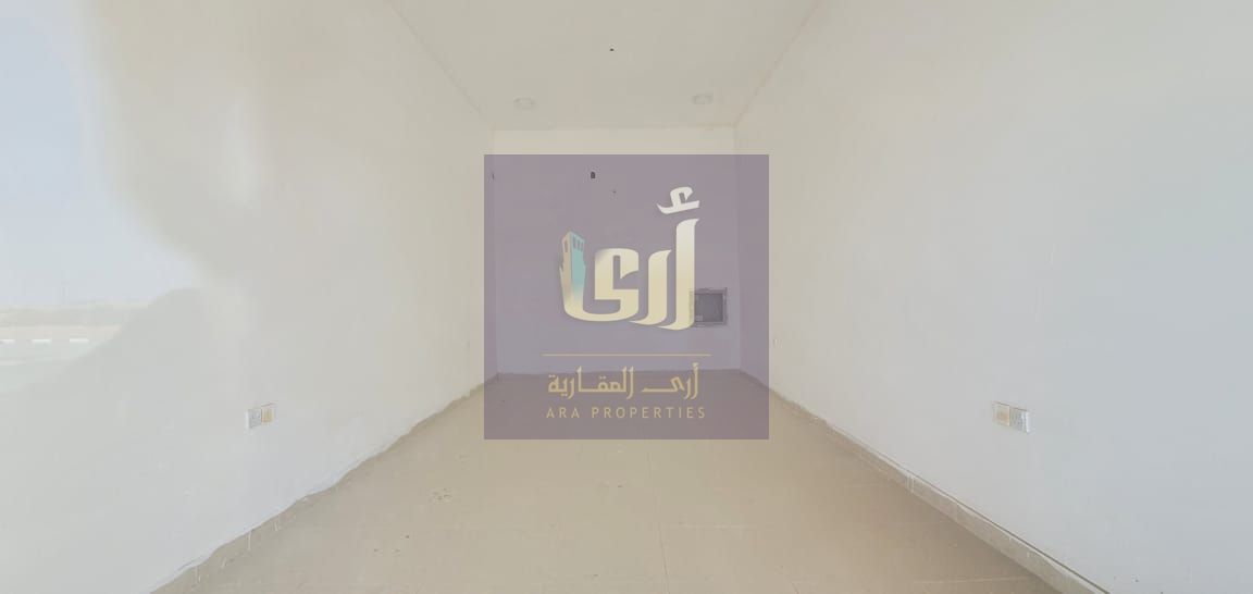 SHOP FOR RENT 1000/SQFT ON THE MAIN ROAD EASY PAYMENTS LOCATED IN AL MALEHA SHARJAH