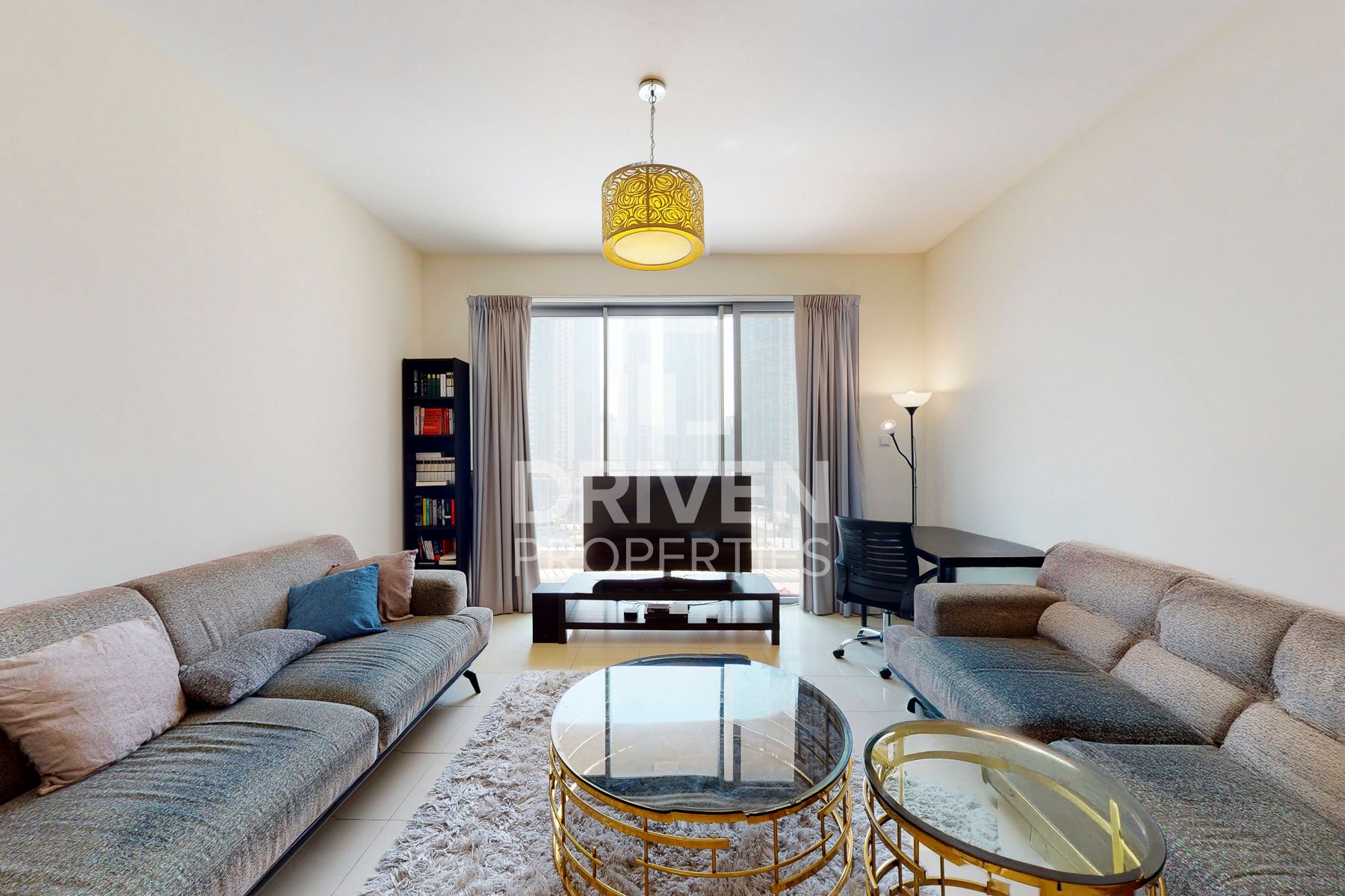 apartment card