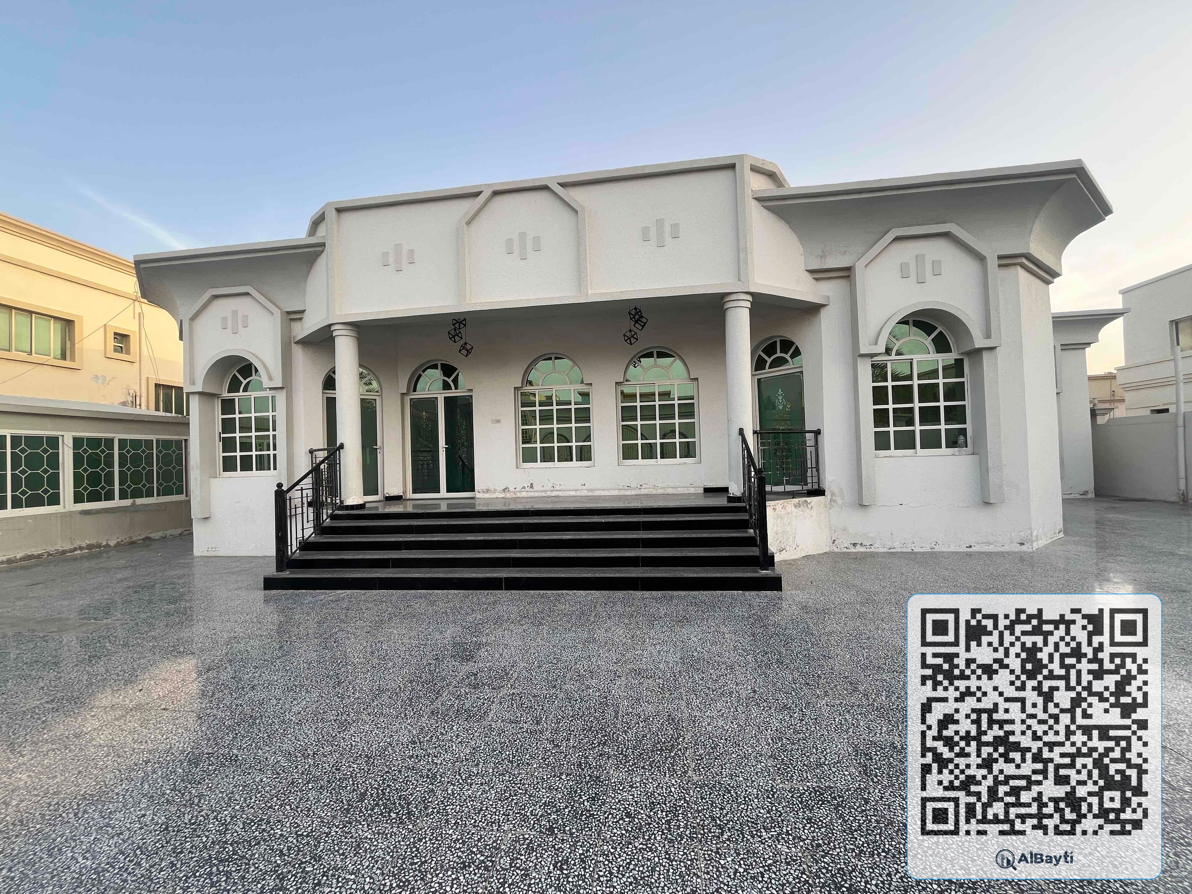 Big size good location good price villa for sale