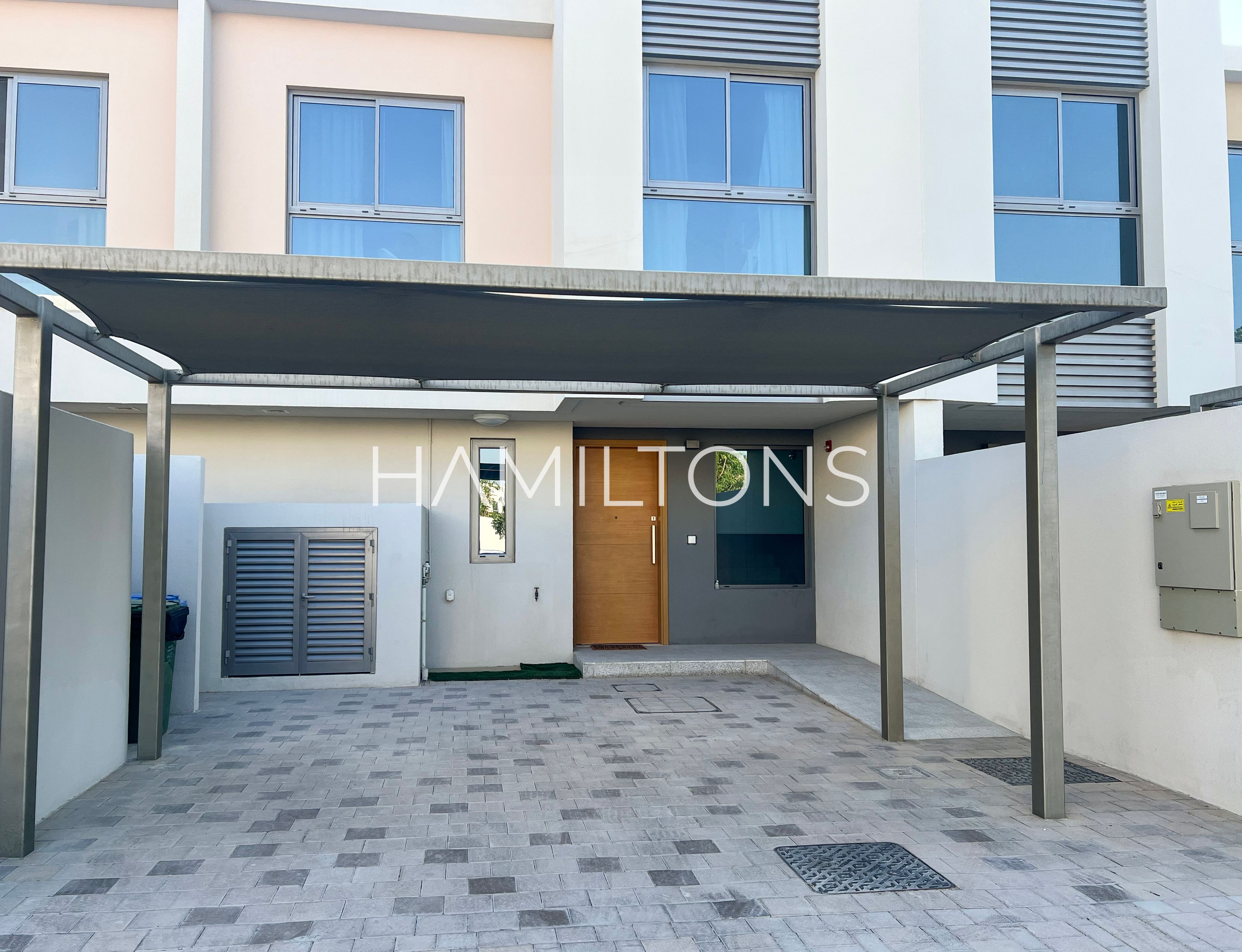 Spacious Luxury Villa | Ideal Location | Resale