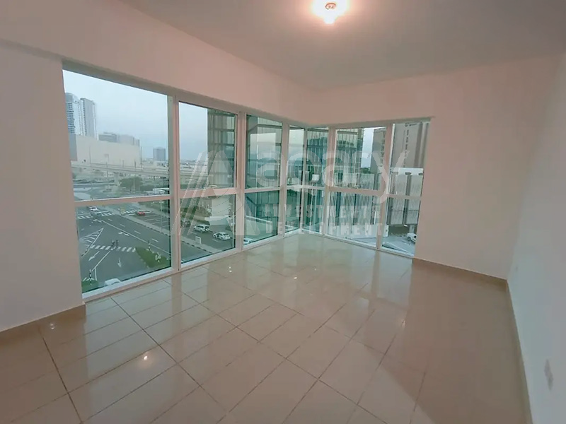 apartment card