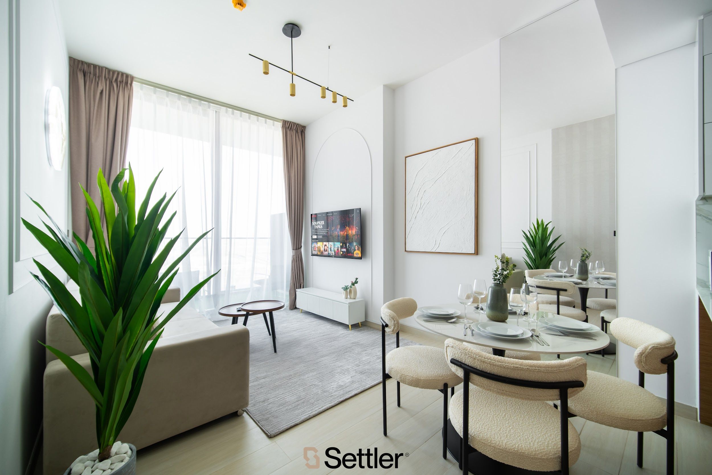 1BDR at JVC|Pool, Gym & CityView