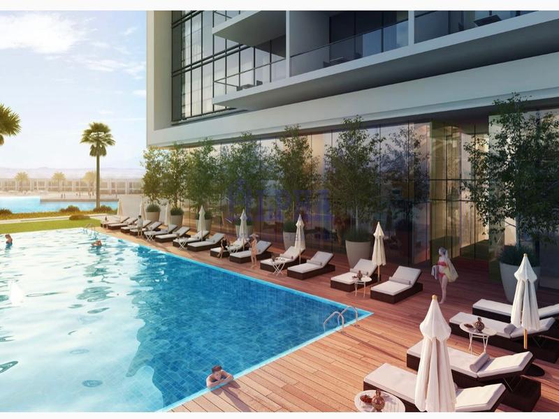 SPACIOUS| LAGOON VIEW | LUXURY WATERFRONT LIVING