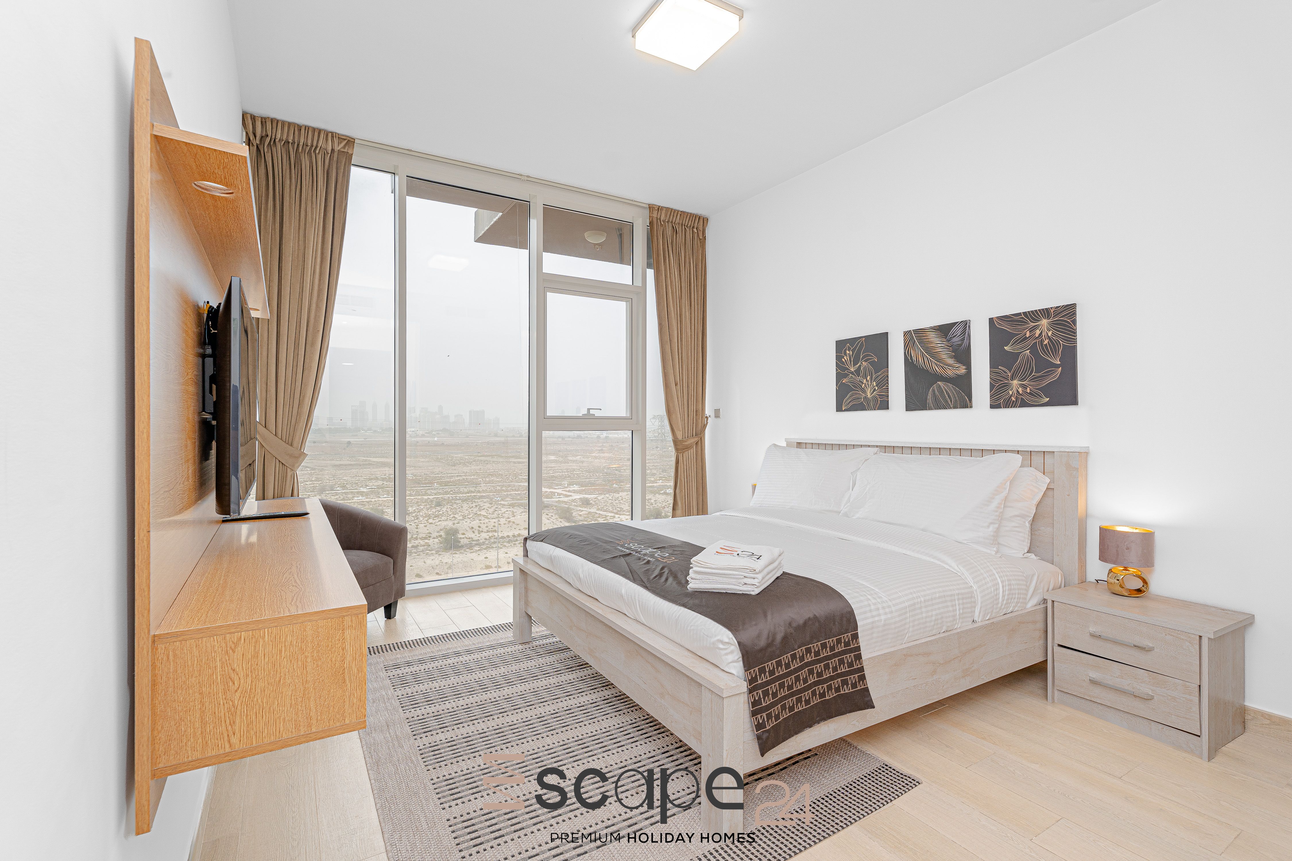 Chic Studio | Skyline view | Utility Bills Included