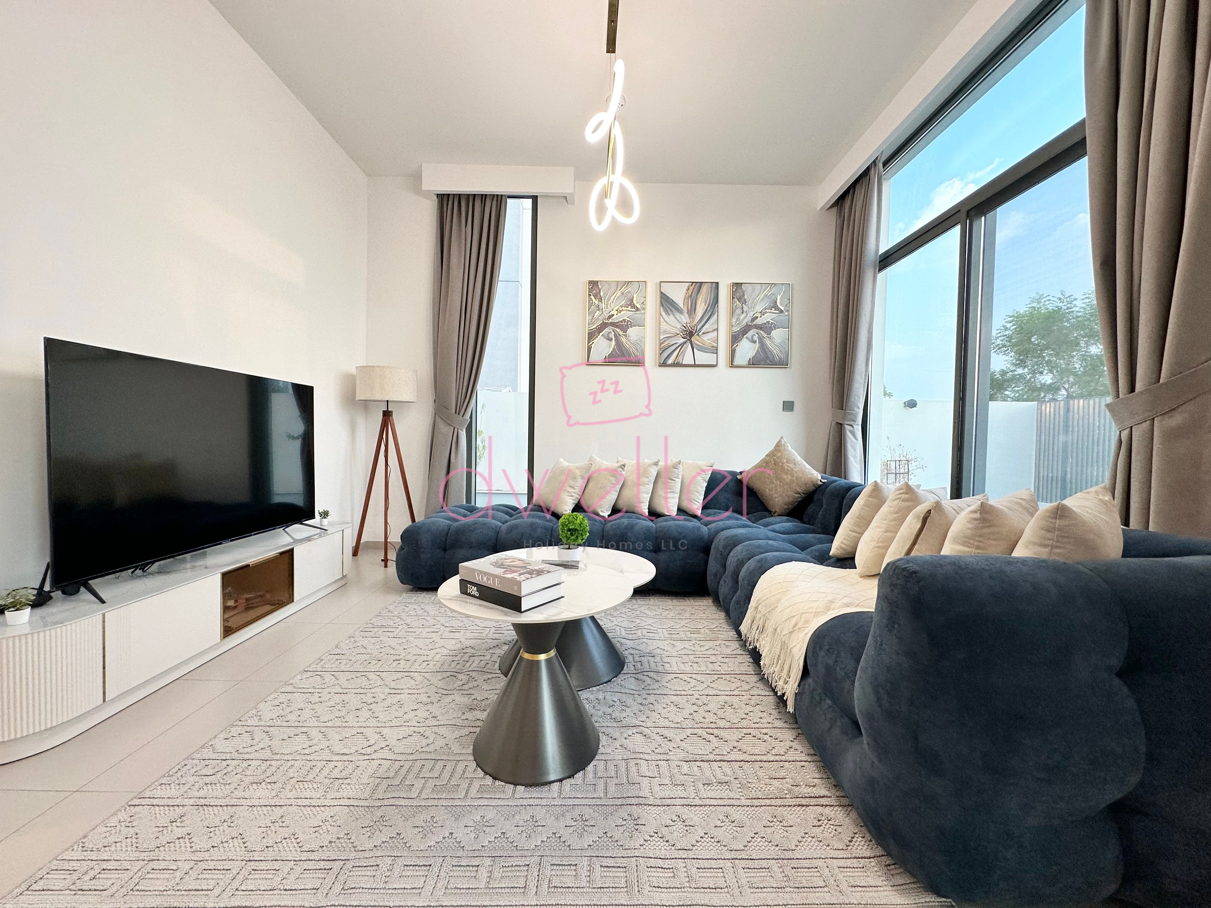 Luxurious Family Villa Dubai Sleeps 9
