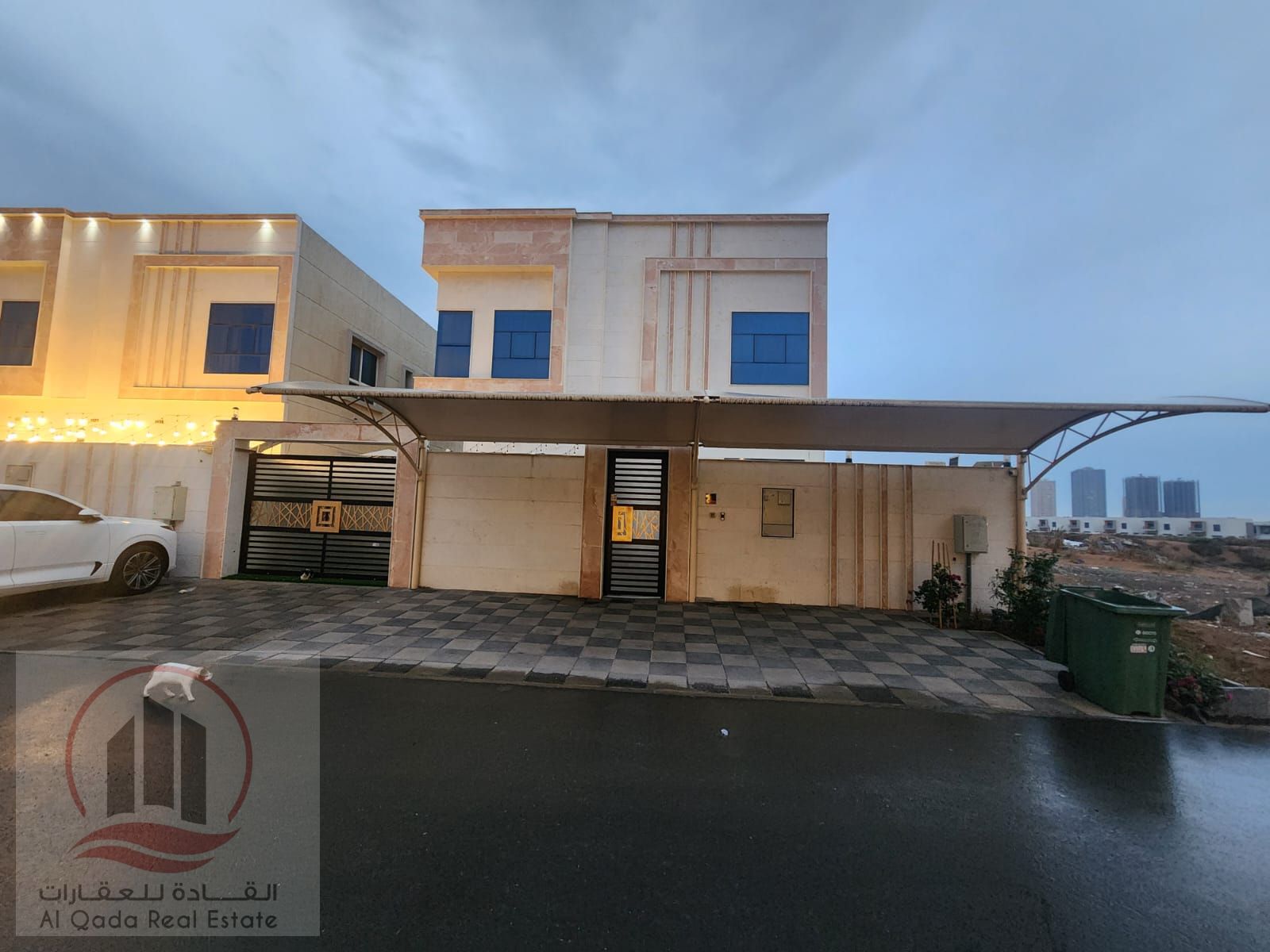 For sale villa in Ajman Al-Amerah 5 master rooms, a council, a hall and a maid's room, free ownership for all nationalities and the possibility of ban