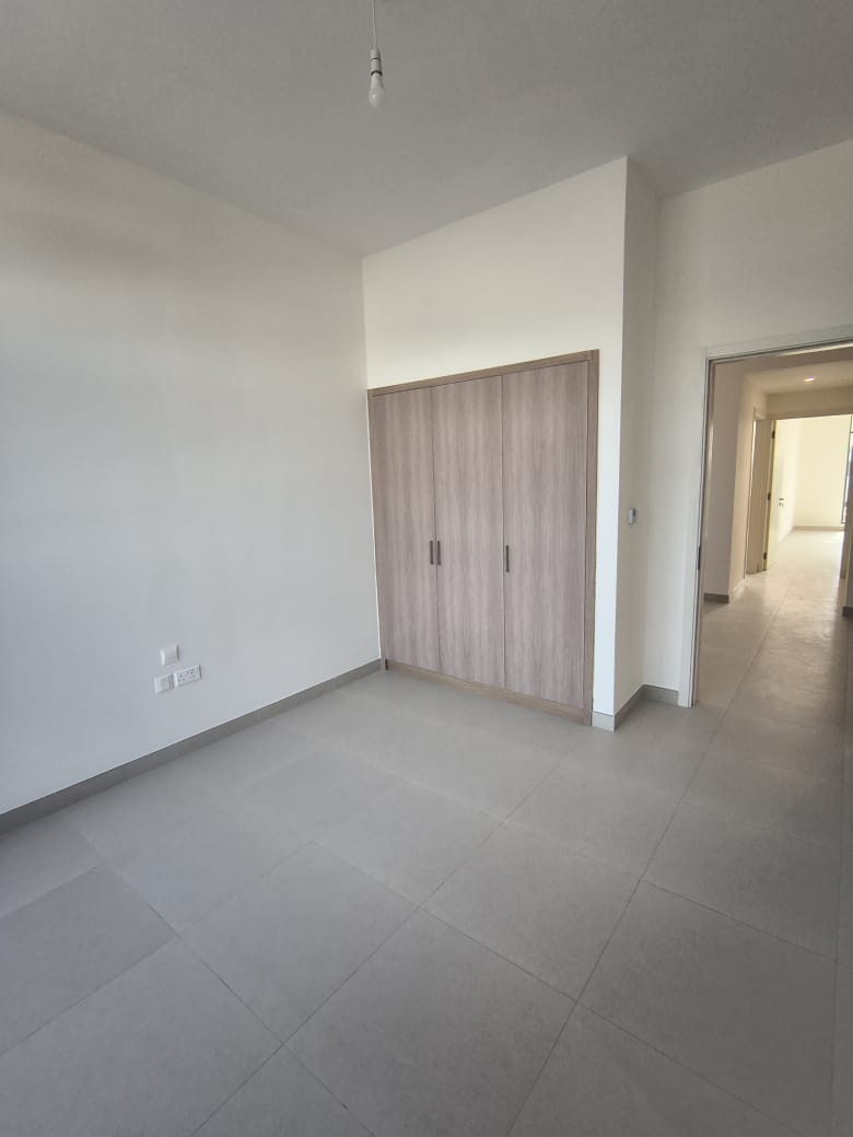 Brand New 3 Bed + Maid Room Villa for Rent in The Pulse Beach Front