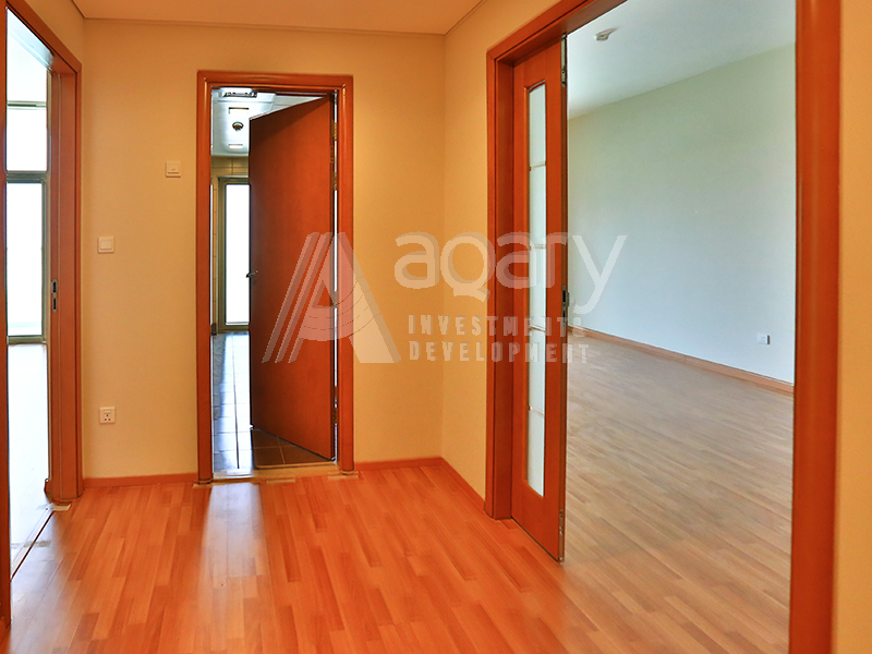 apartment card