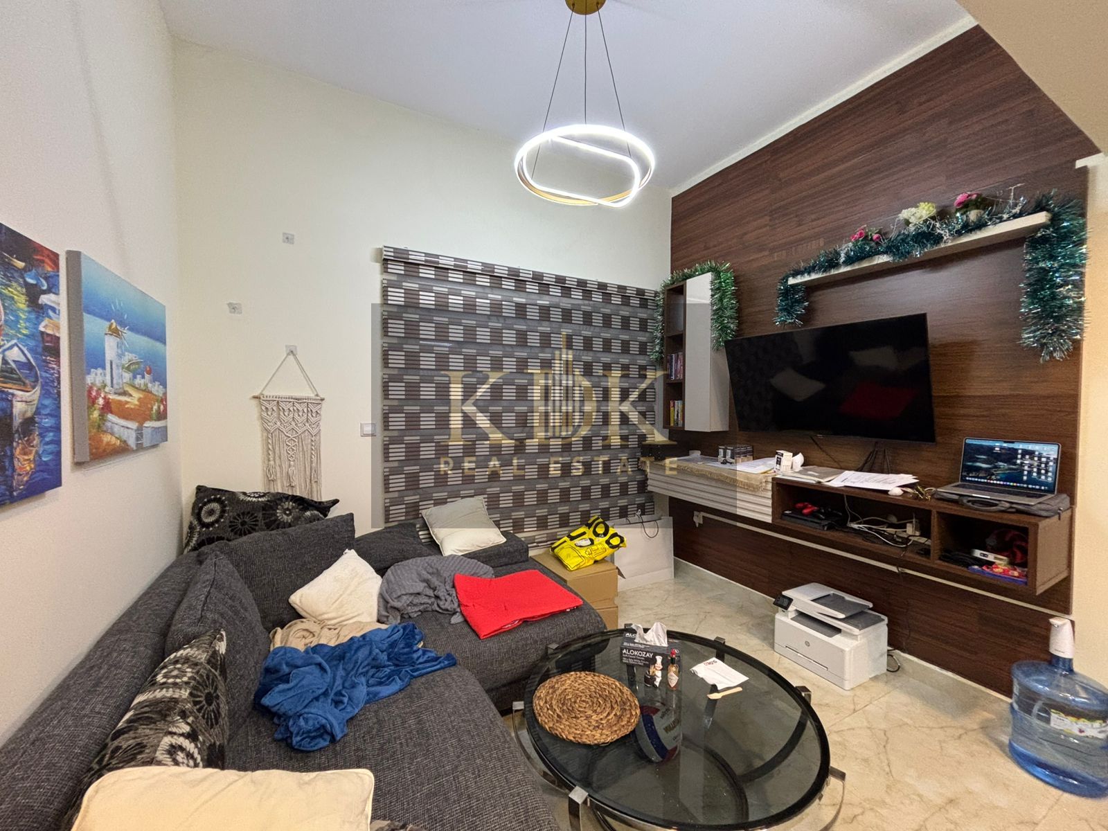 apartment card