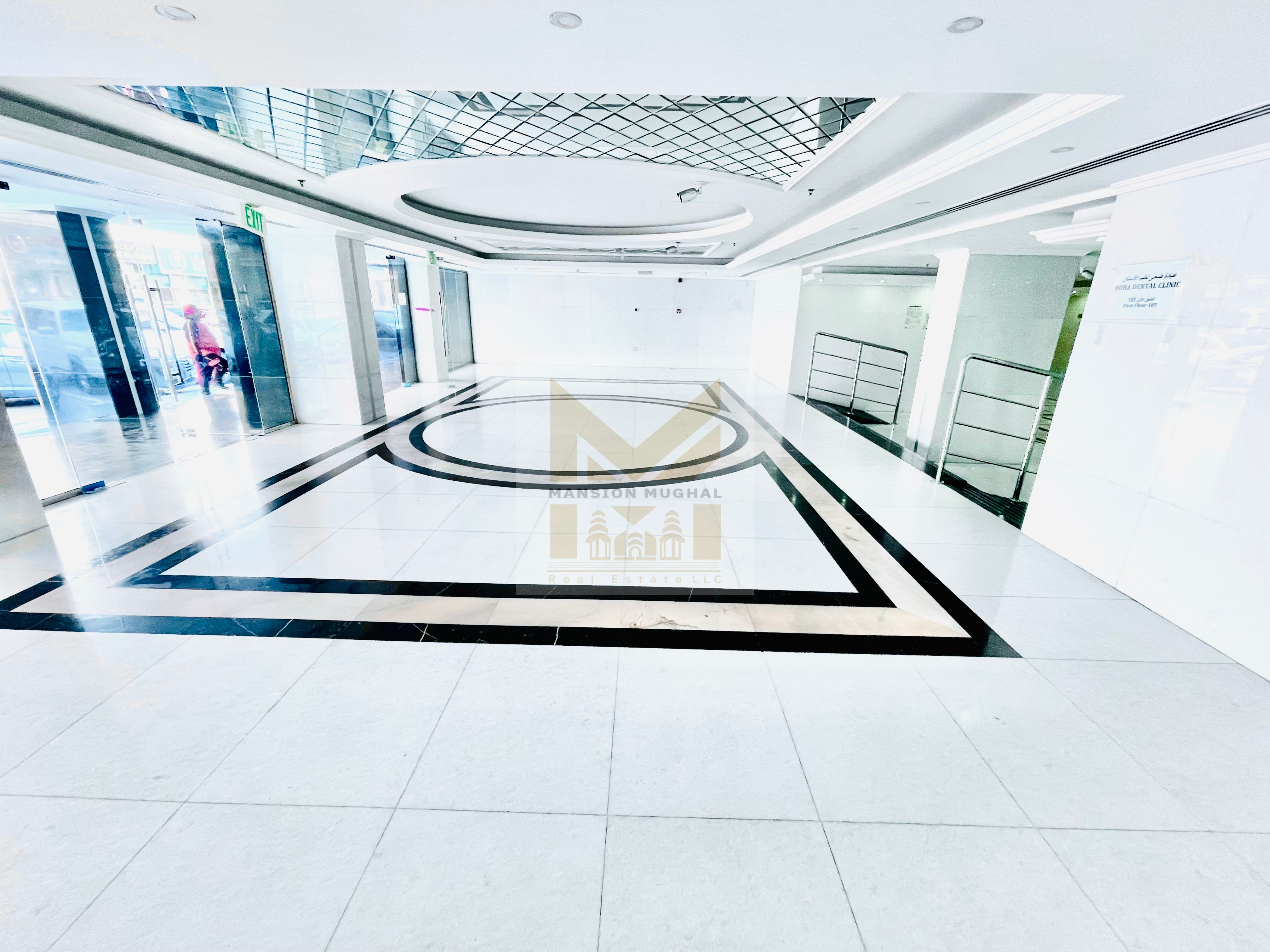 Luxury & Lavish 2-Br//Bright & Spacious//wardrobe & Balcony + Open View//1-Covered Parking//4&6 Chqs