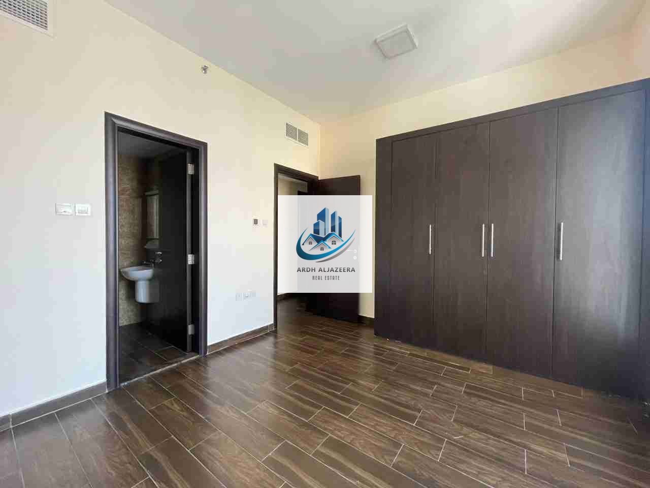12 cheques payment 2bhk spacious modern luxury apartment