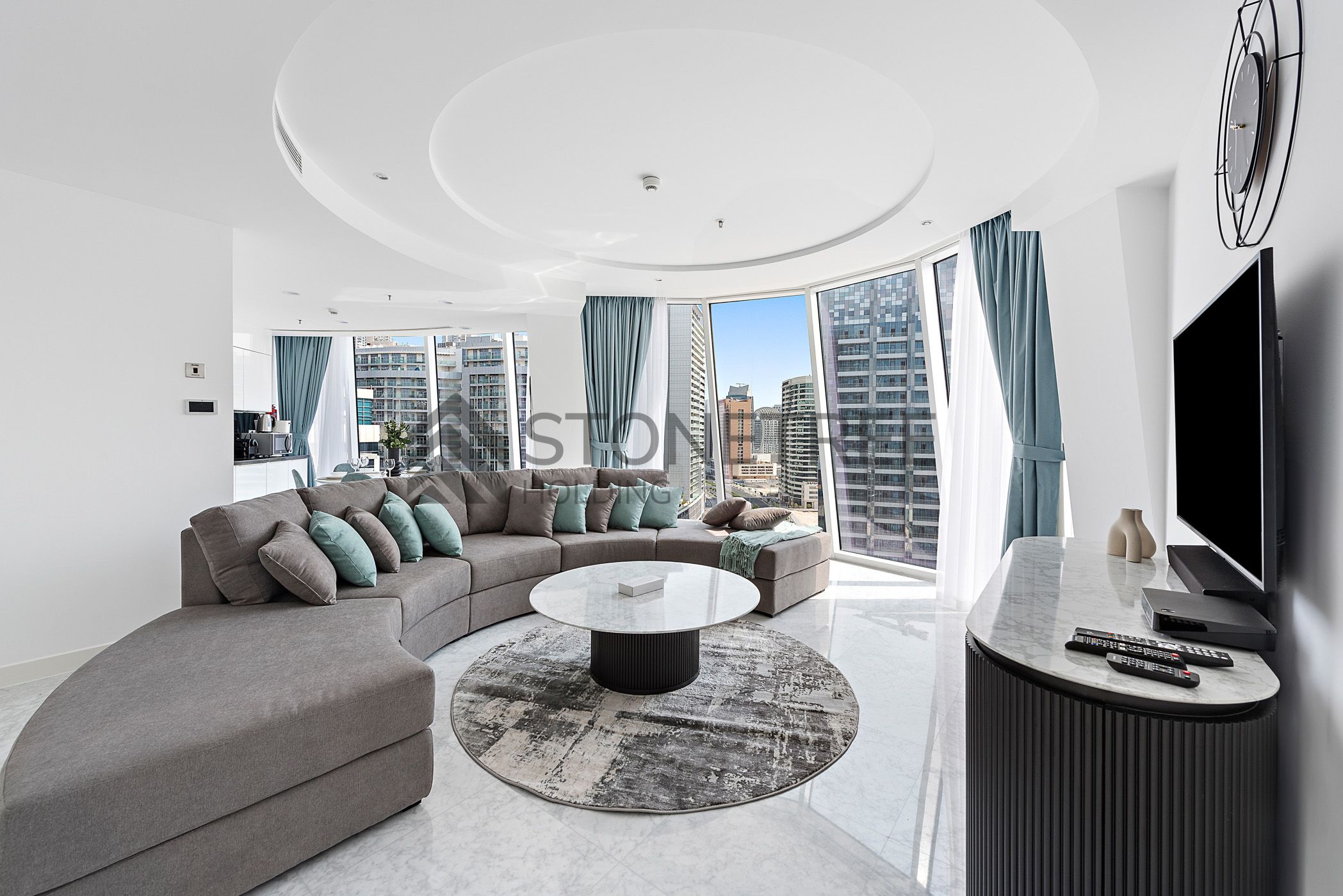 12 CHEQUES | Panoramic View | Burj Khalifa View
