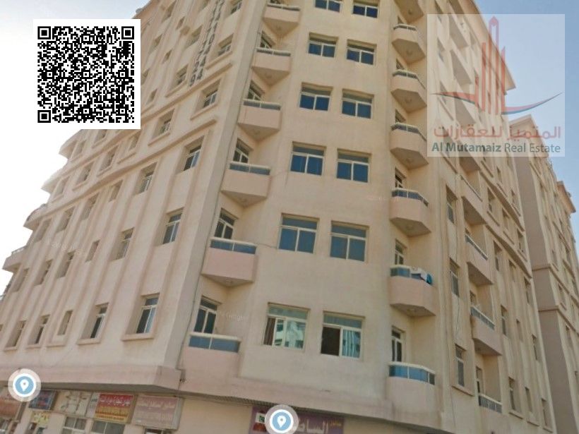Room and hall near Al-Hikma School and Emirates Markets (Abu Sayyah)