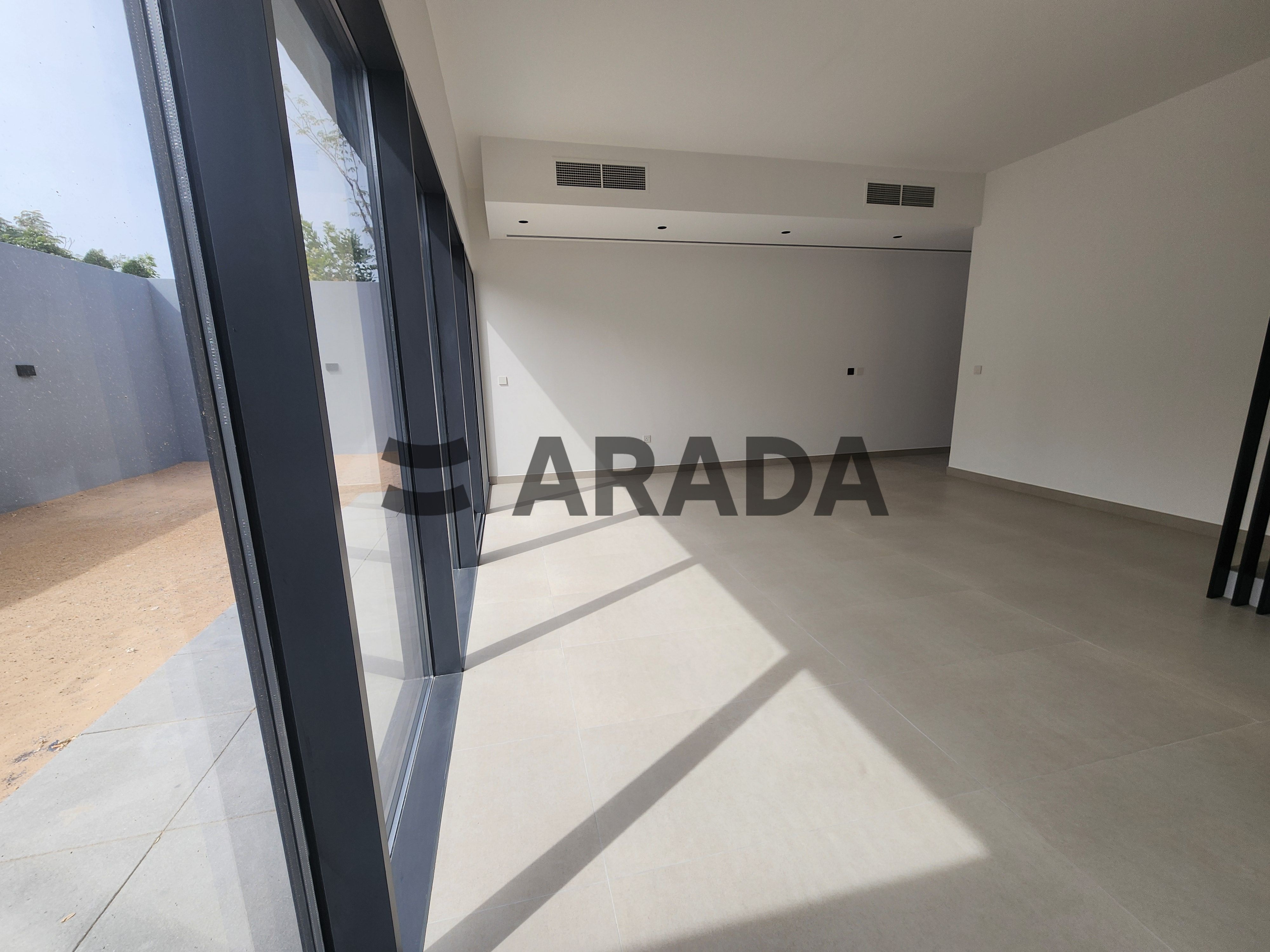 Cozy Villa with Private Garden in Prime Location / MASAAR