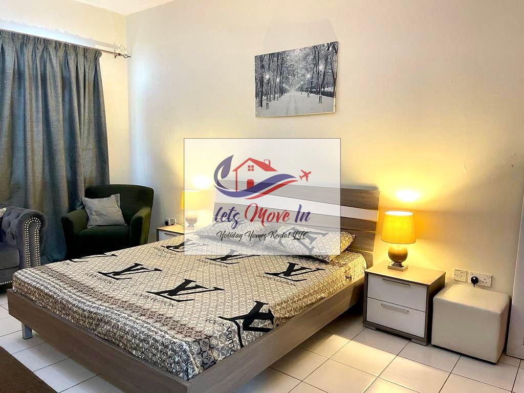 apartment card