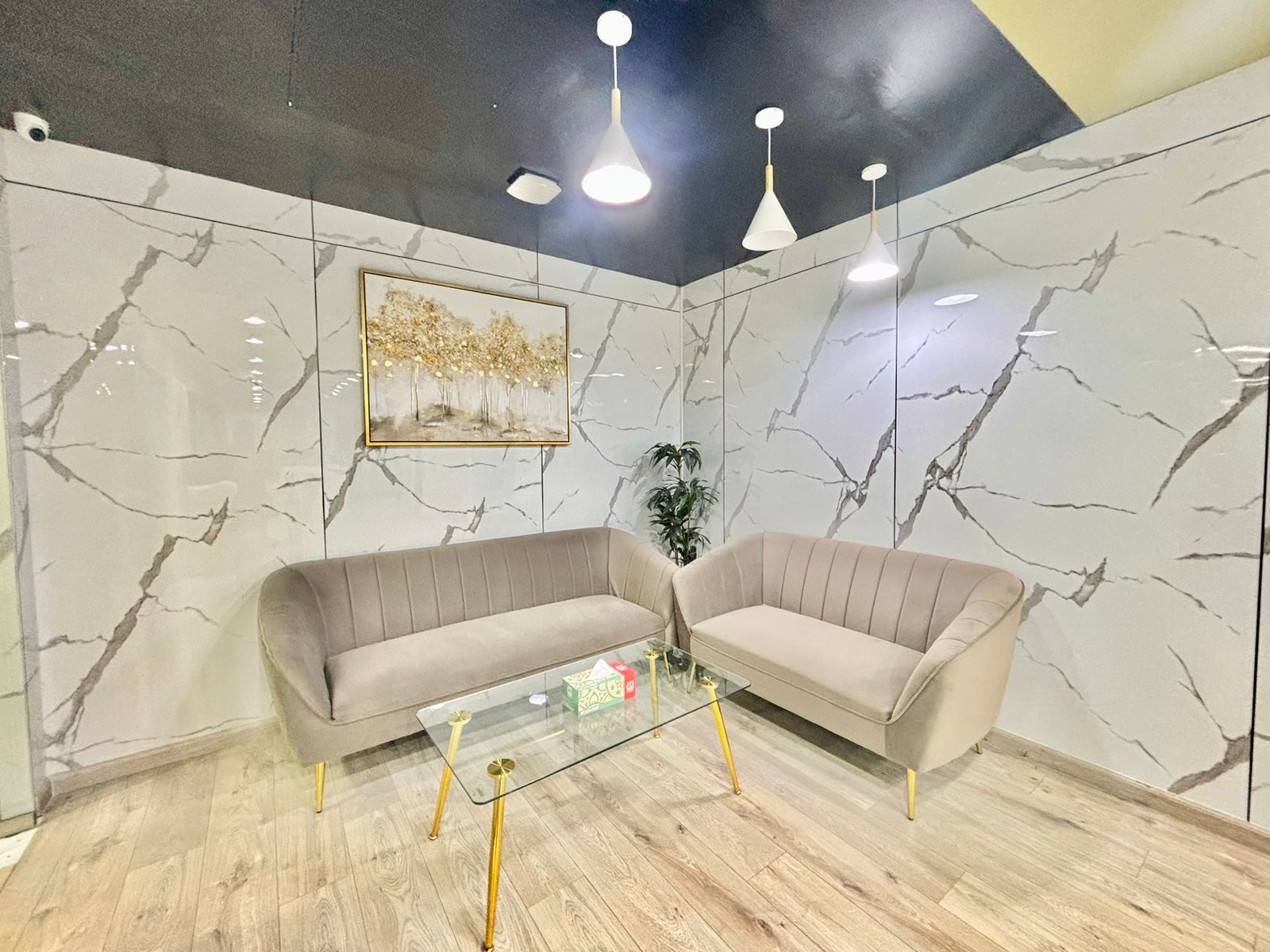 FULLY FURNISHED OFFICE SPACE IN PRIME LOCATION | DEWA CHILLER WIFI FREE