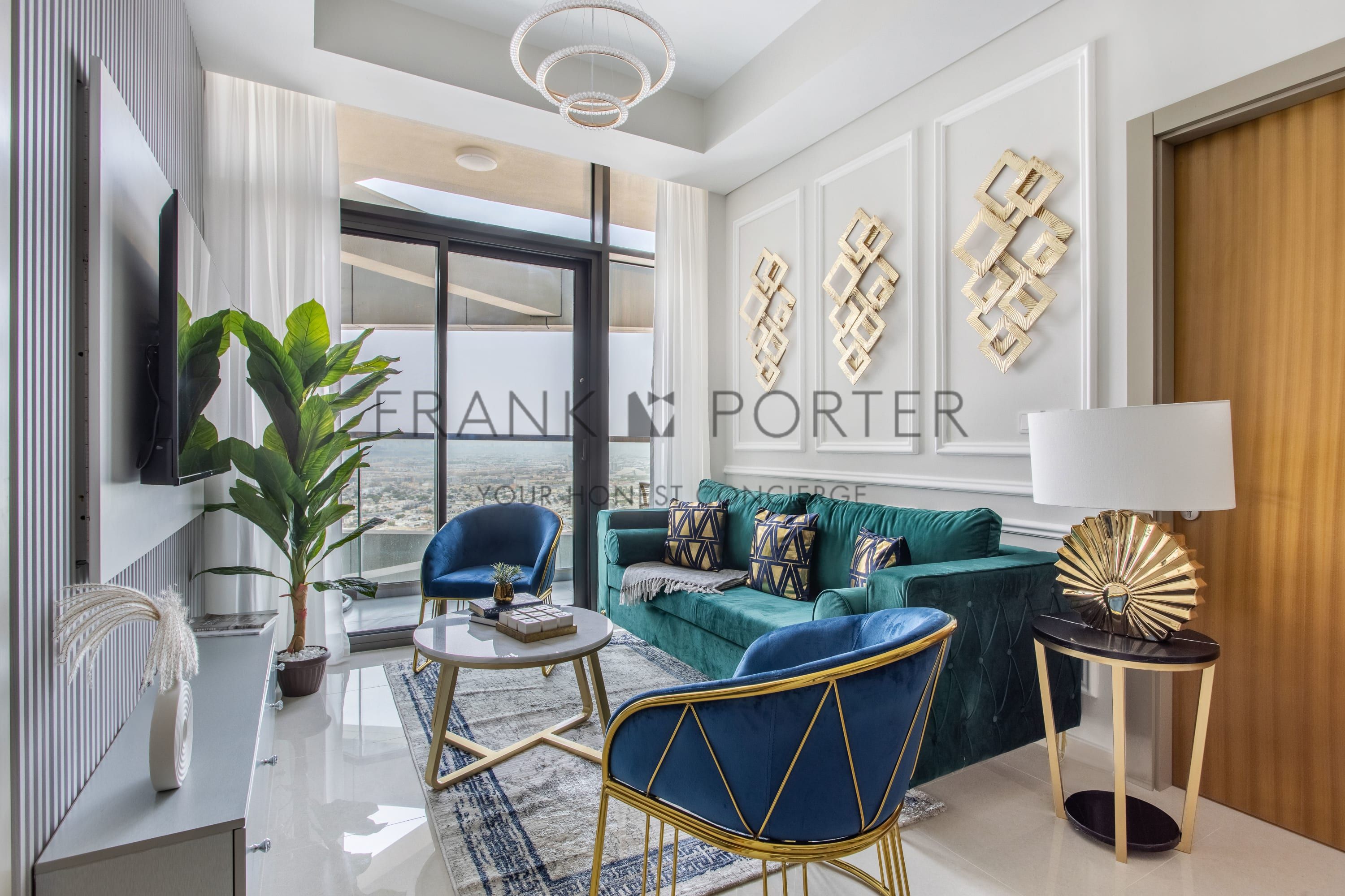 Vibrant 2BR w/ Stunning City View in Business Bay