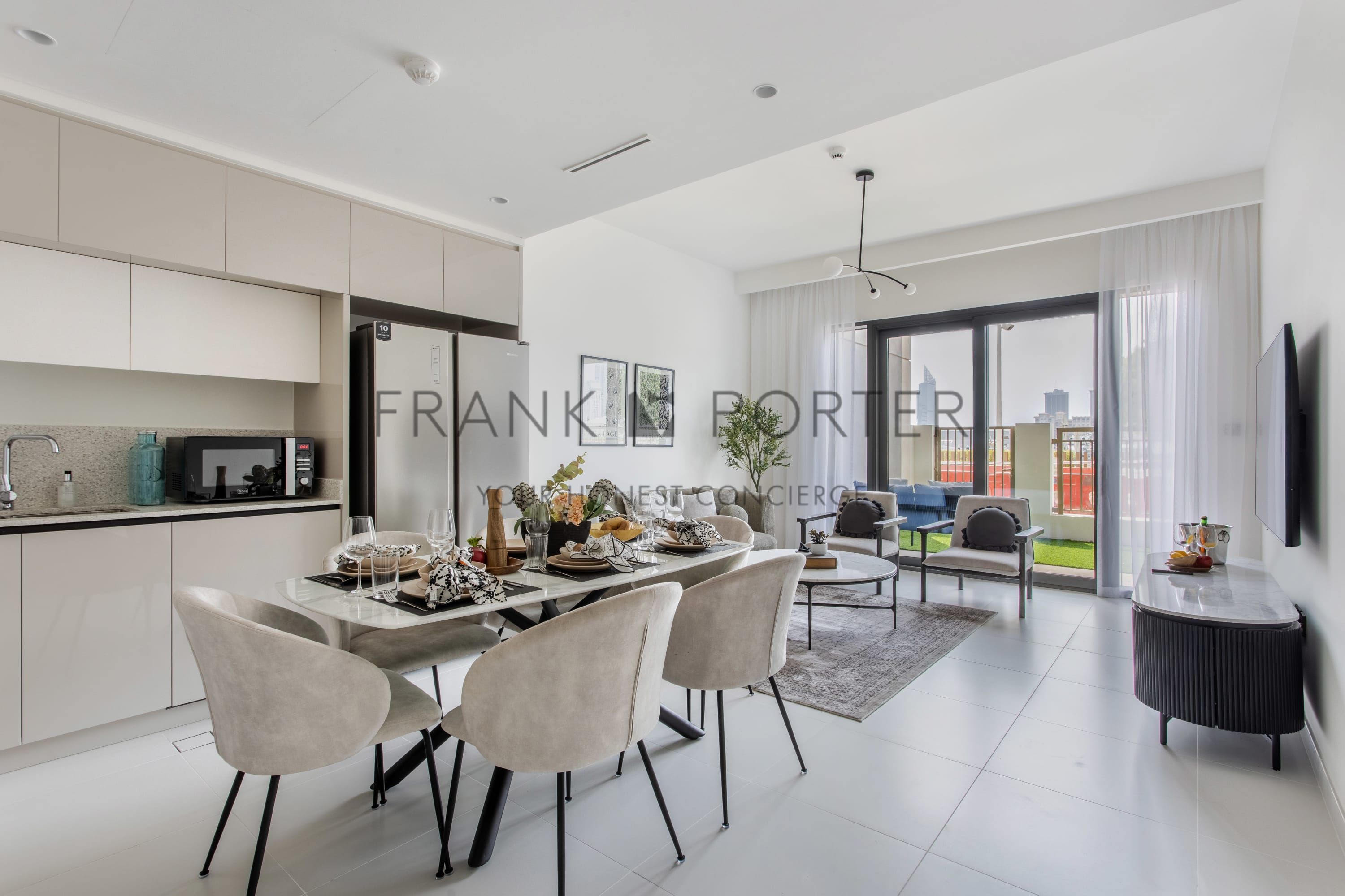 Exquisite 3BR in Emaar Beachfront w Beach access!