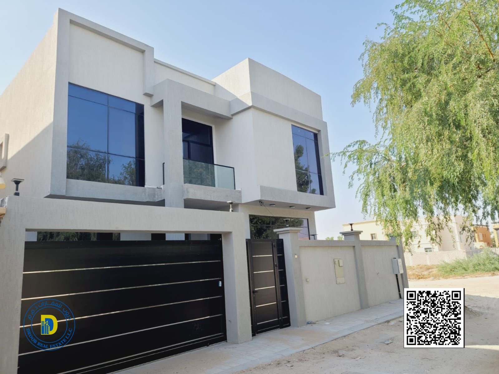 Luxury villa with modern finishing for sale, 5 rooms, large area, price includes registration and ownership fees