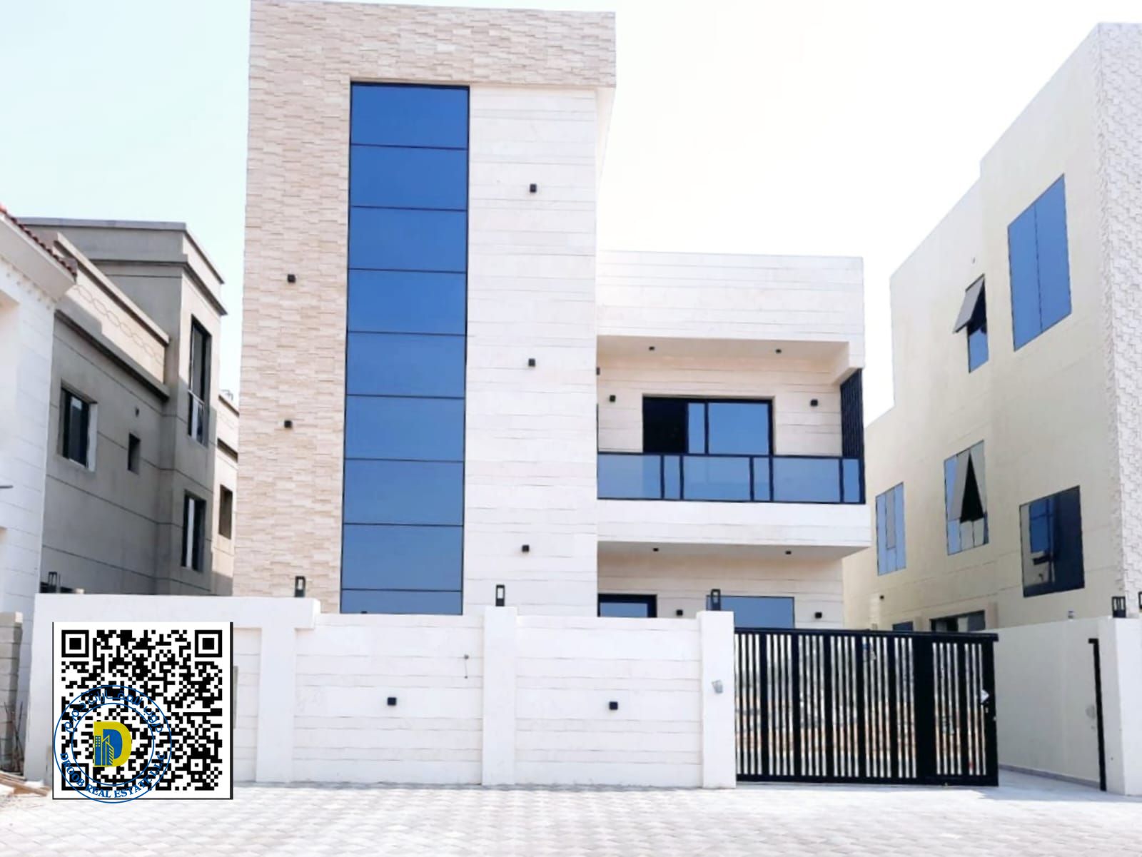 Modern villa, prime location, for sale, Al Helio 2, Ajman, 5 rooms and a roof, price includes registration fees