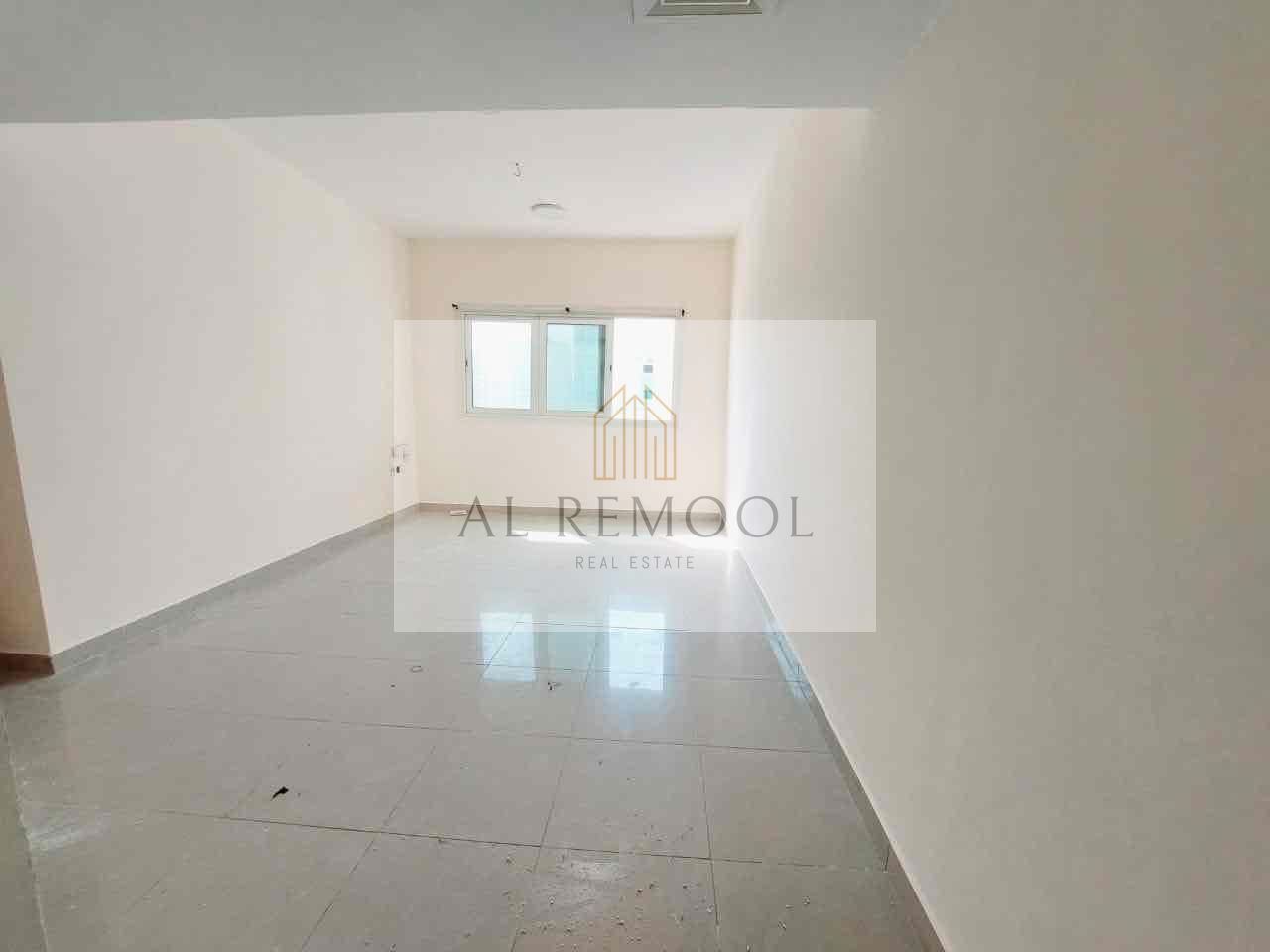 BIG SIZE !! CENTRAL A. C 1 BHK IN 30K IN ABU SHAGARA