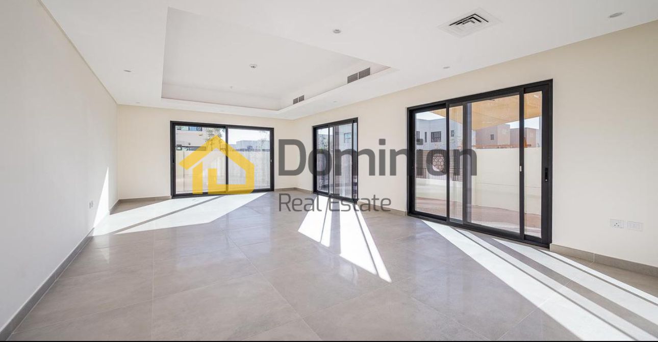 Charming 3 BHK Townhouse in Sustainable City – Modern and Sustainable