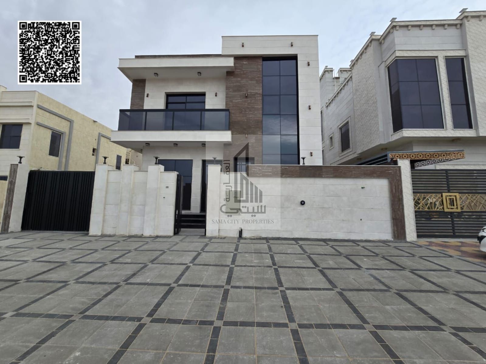Receive your villa ready for occupancy, including registration and ownership fees - very spacious interior divisions and hotel finishes.