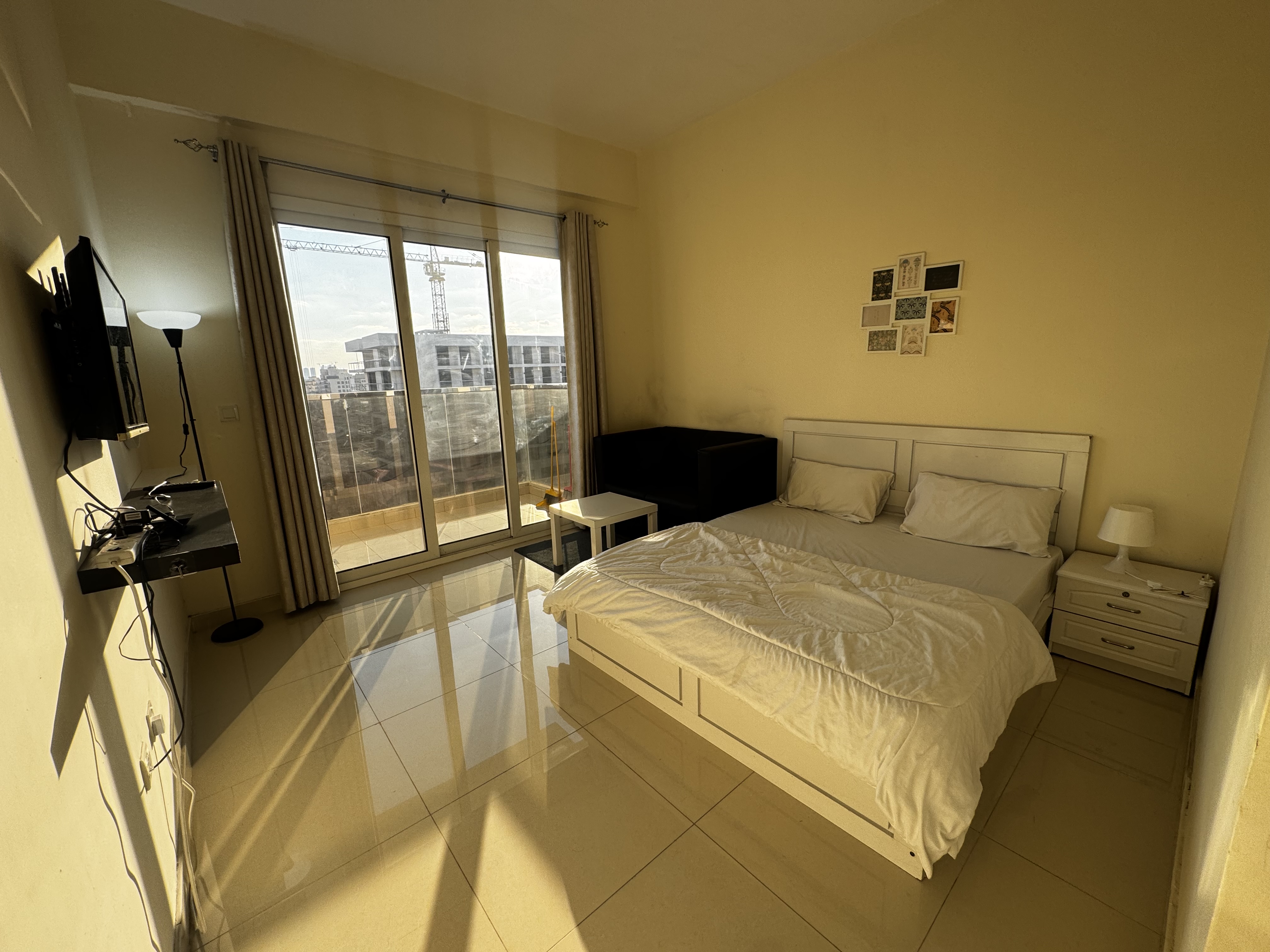 Most Chepest Studio || Family Buildings & Neat And Calm Area || Well Maintained Building