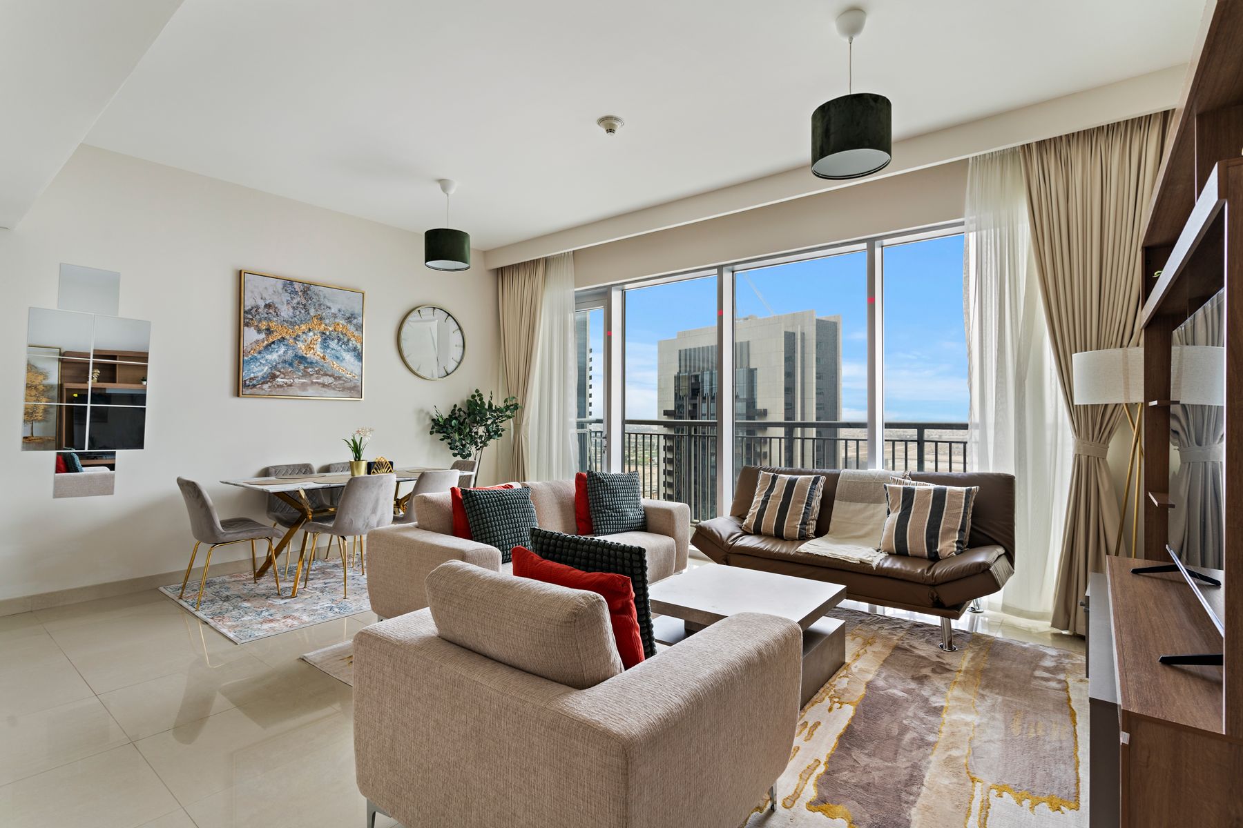 Elegant 1BR | Premium Amenities | Sea View