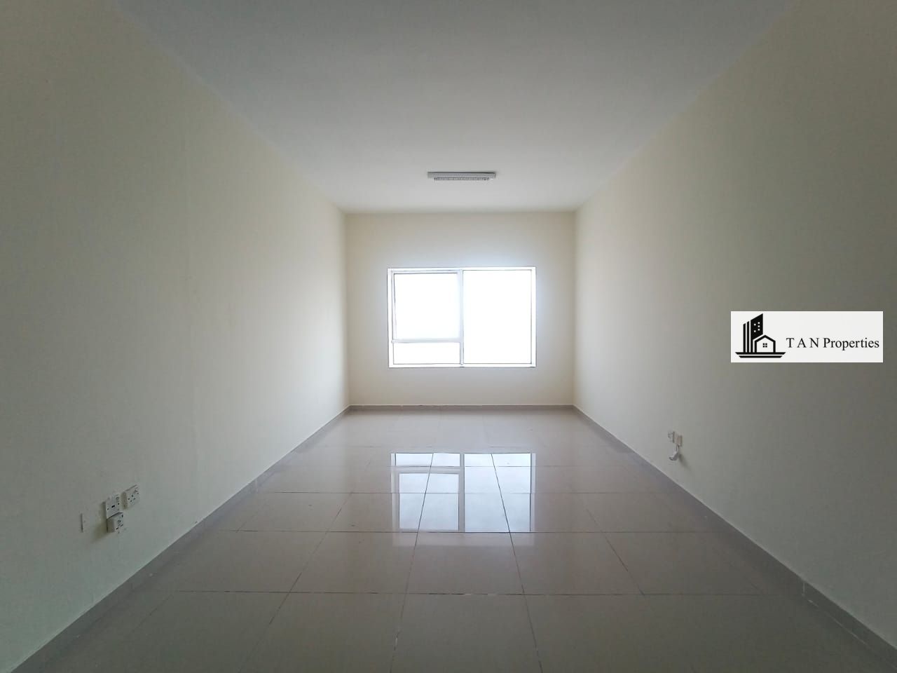 STUDIO 32K 450 Sqft 6 CHEQS OPT RTA Near Sahara