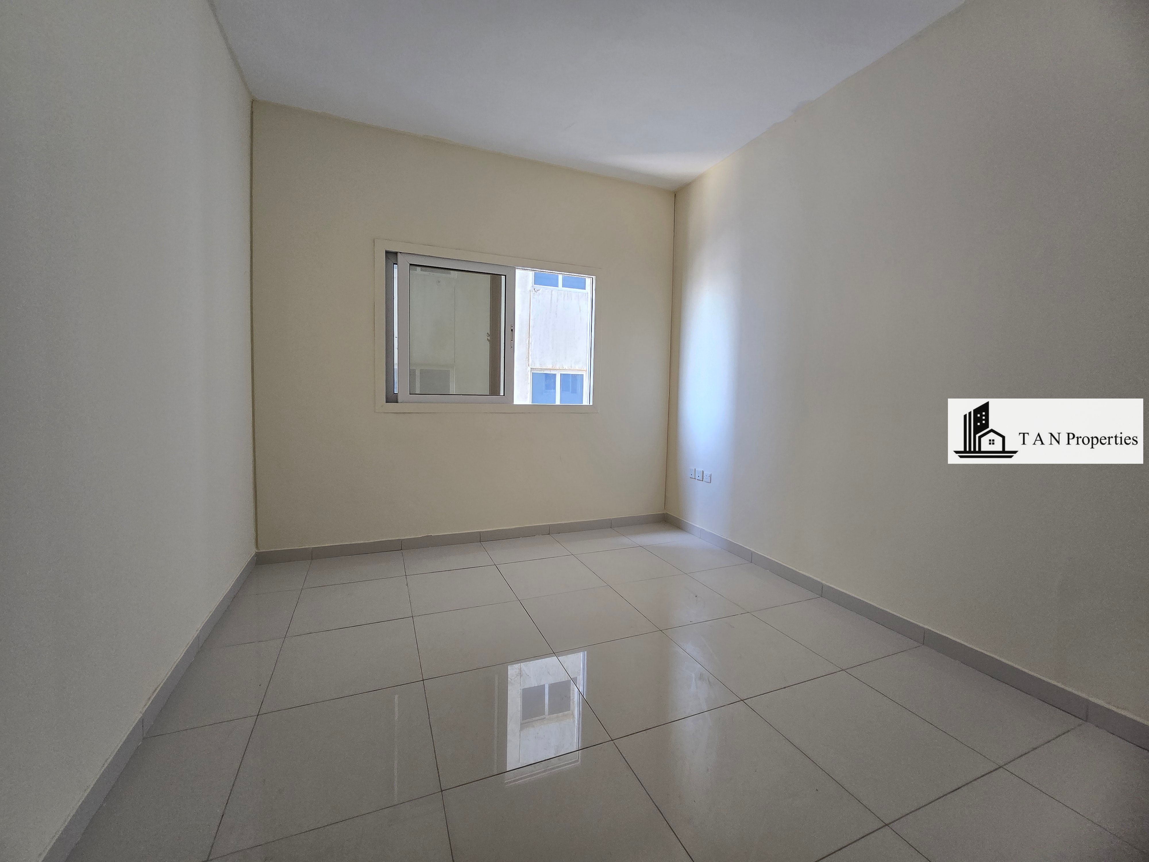 1Bhk 37k 1 Cheq Payment OPP RTA Bus For Families