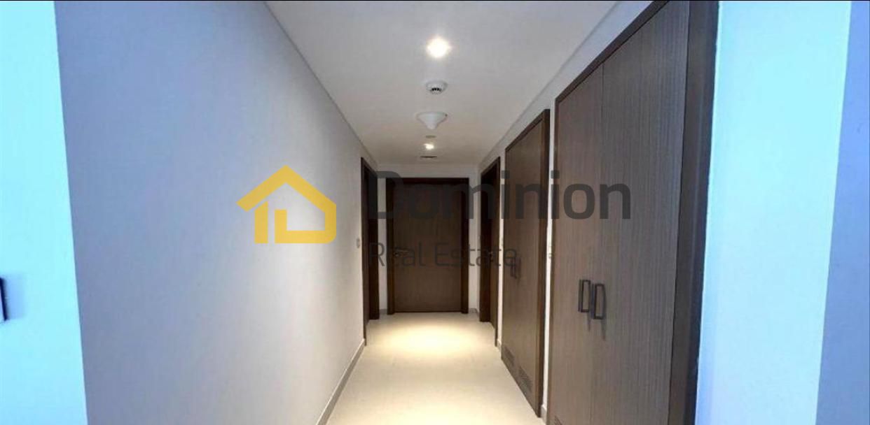 Elegant 1-BR Apartment in Maryam Island, Sharjah