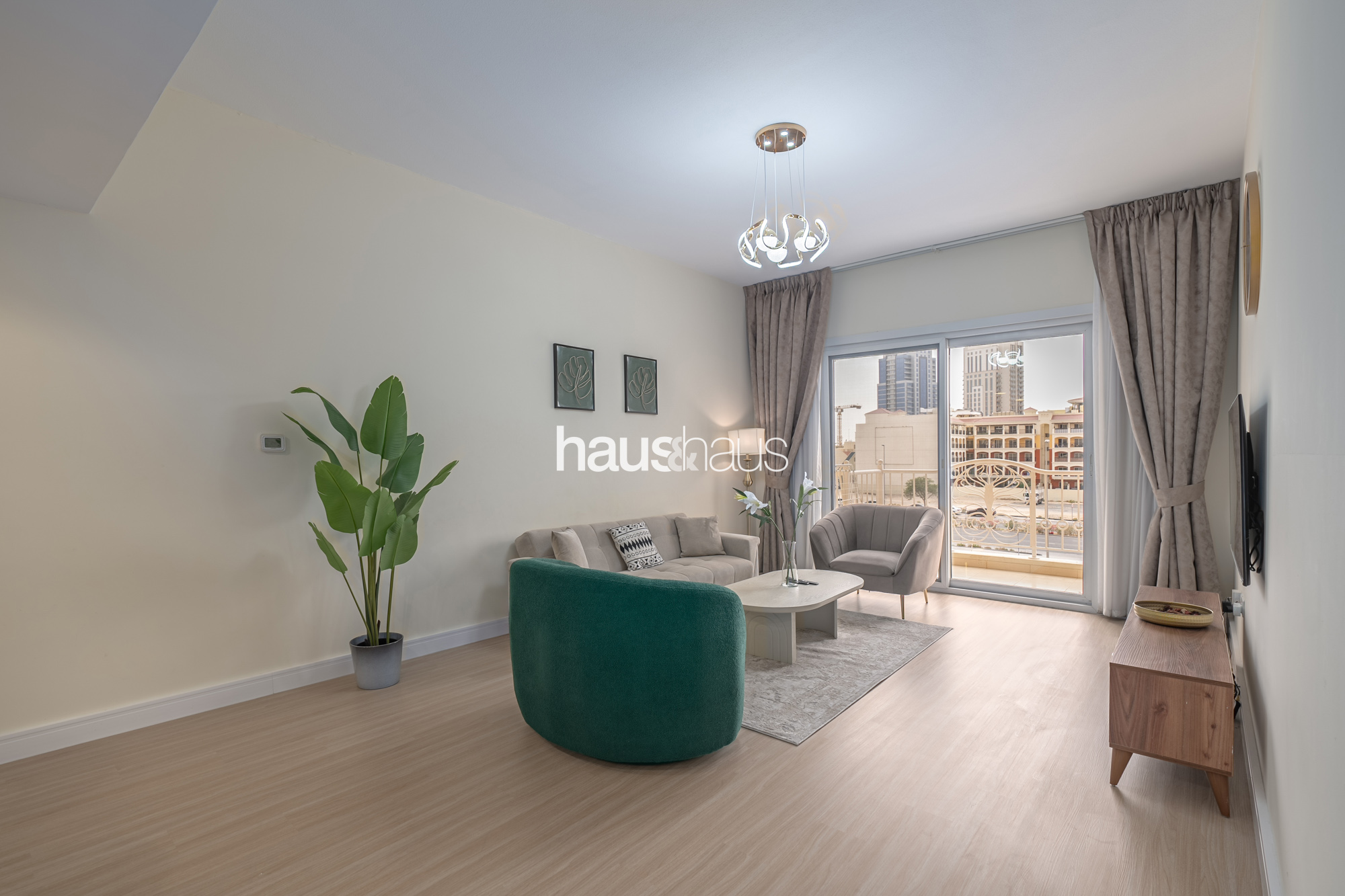 Spacious 1BR | Near Park | Pool View