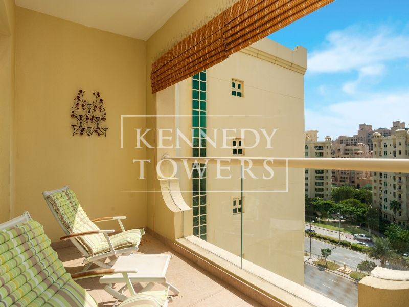 apartment card
