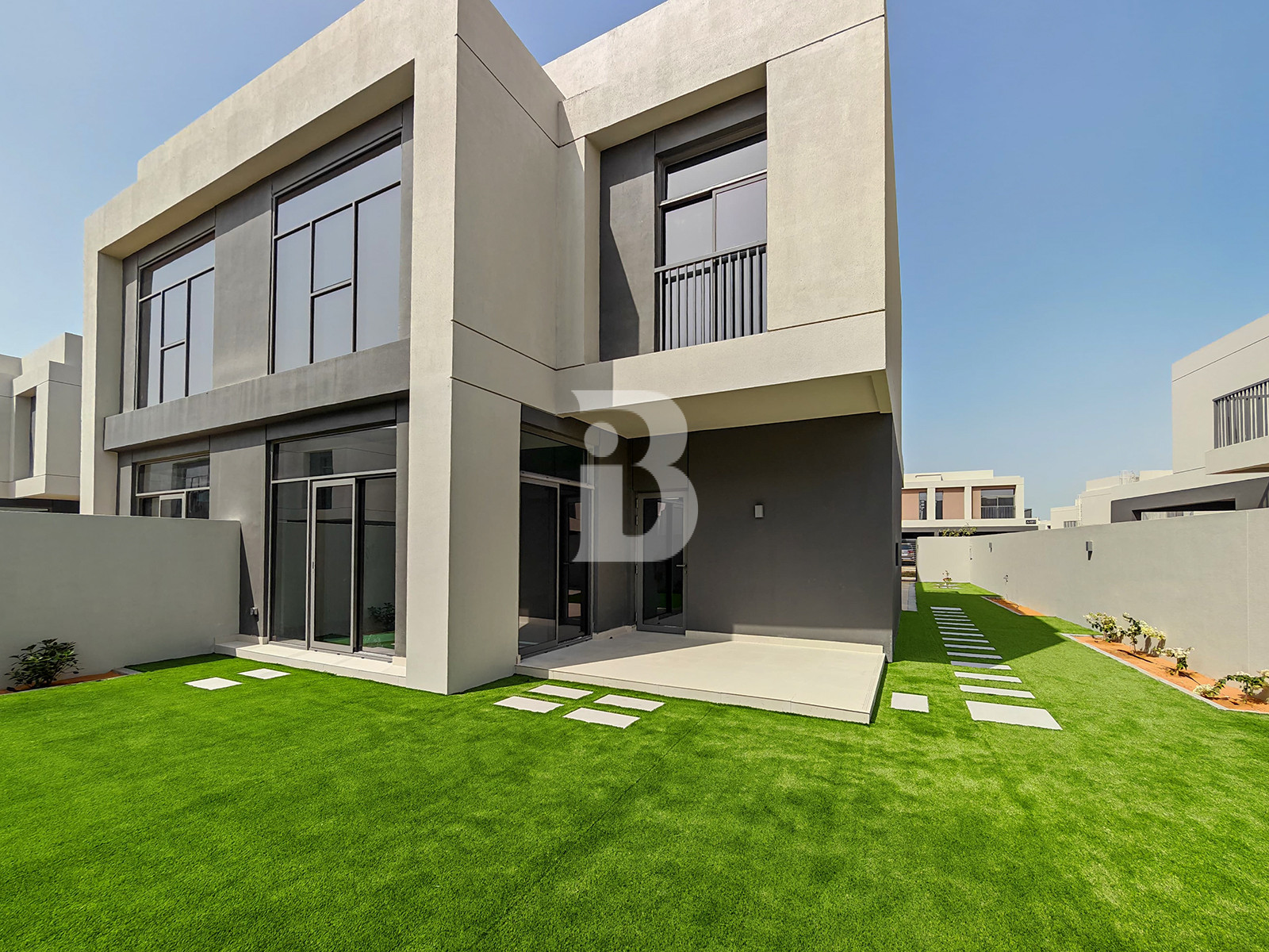 Semi-Detached | Corner Unit | Landscaped