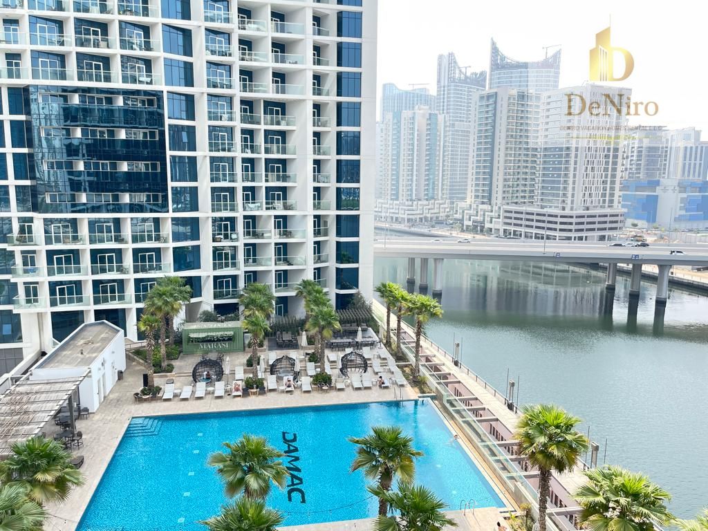 Don't miss out-Stanning view-Prime Location -