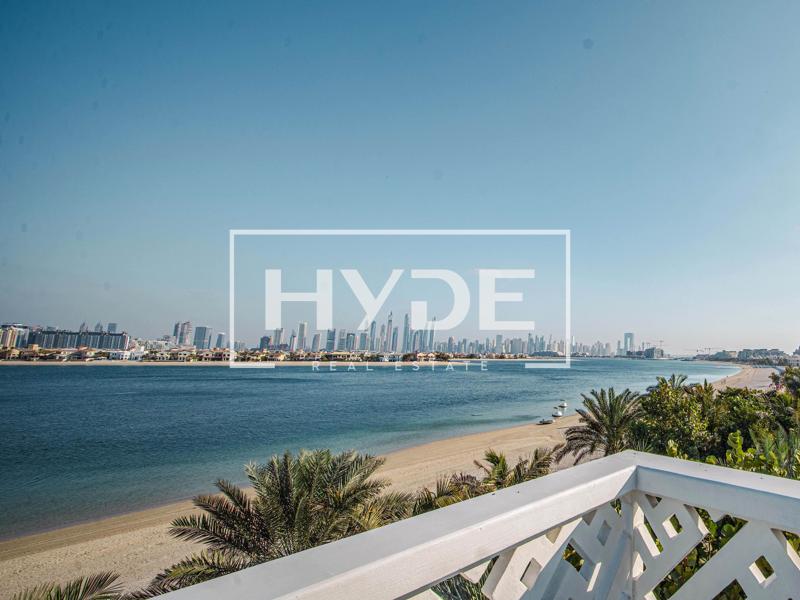 Ultra-Luxury | Private Beach | Iconic View