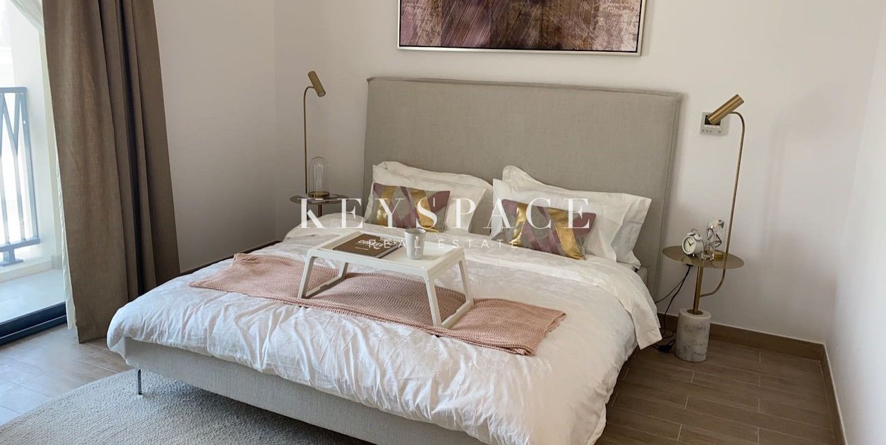 Direct Beach Access | Premium Unit | Resale
