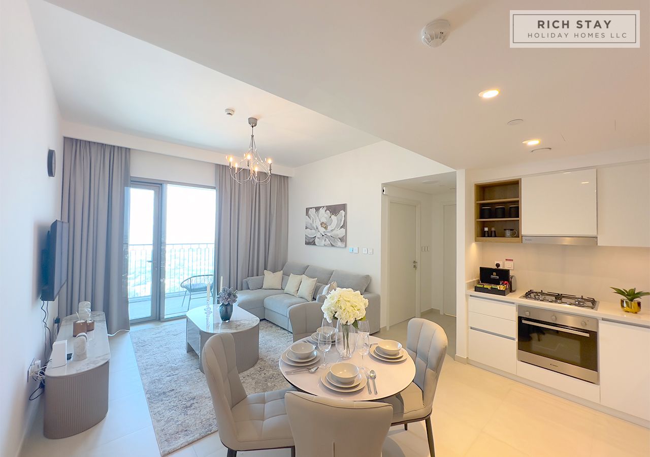 OPP TO BURJ KHALIFA | CITY VIEW | WINTER DEAL