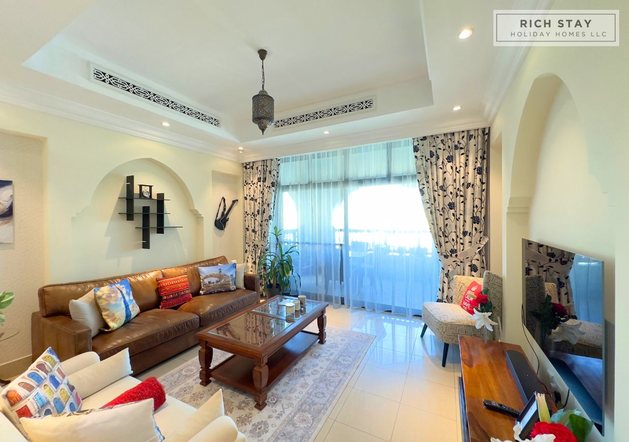 2BR in Souk Al-Bahr | Top Floor | Dubai Mall & Address Hotel view