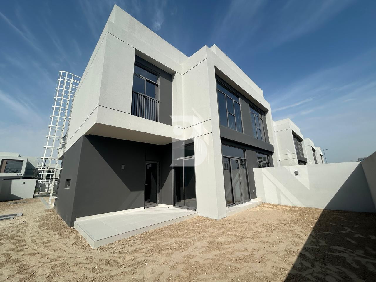4 BR Semi-Detached | Huge Plot | Close to CC