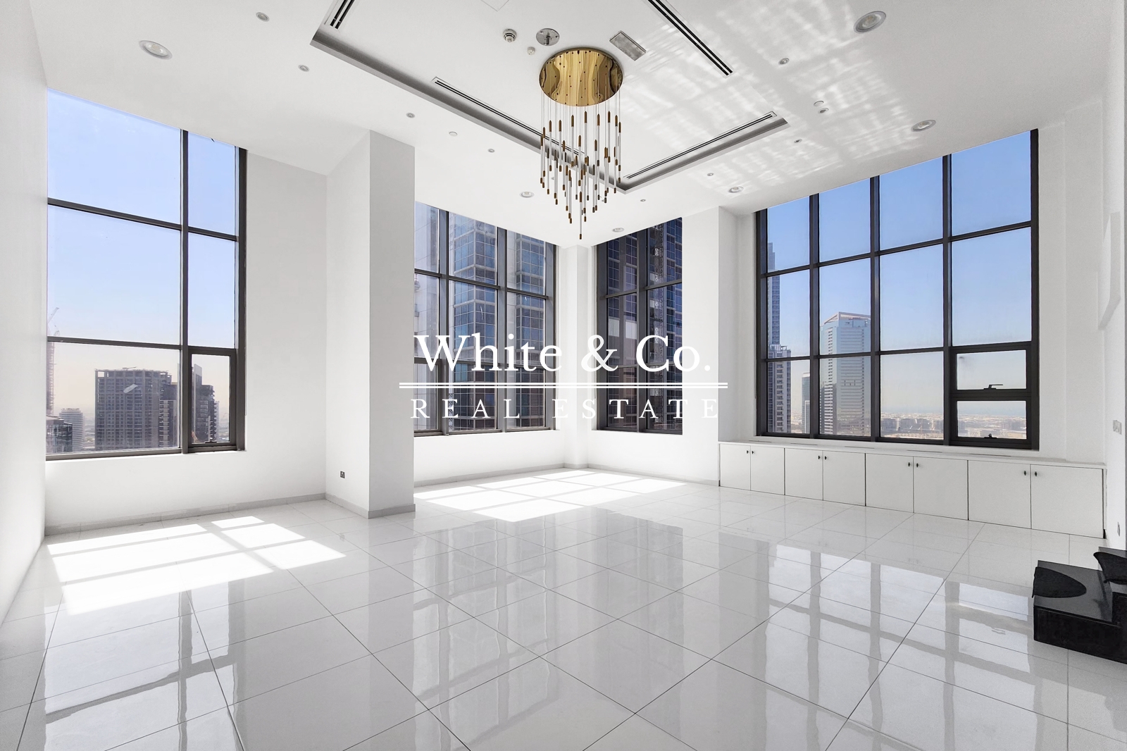 apartment card