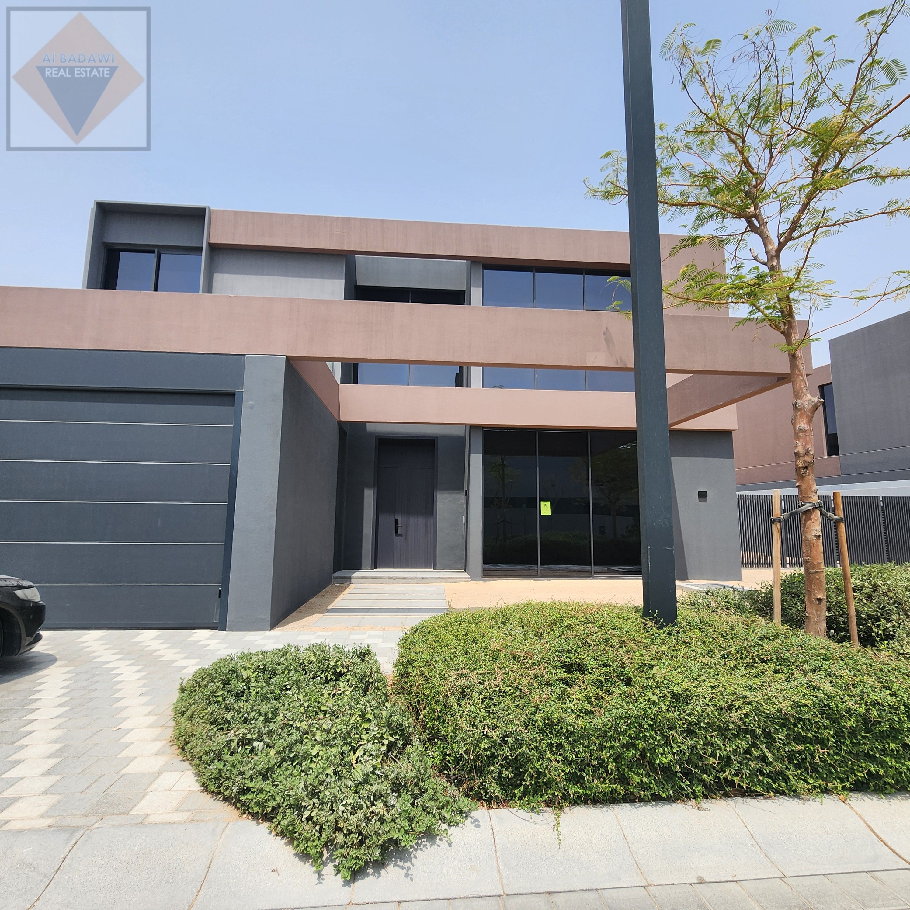 Distinctive townhouse consisting of two bedrooms and a hall in the hills area. massar 1