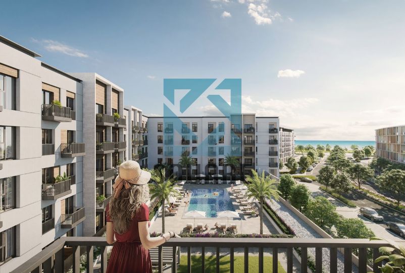 FREE HOLD/SEA VIEWS / HANDOVER IN 6 MONTHS